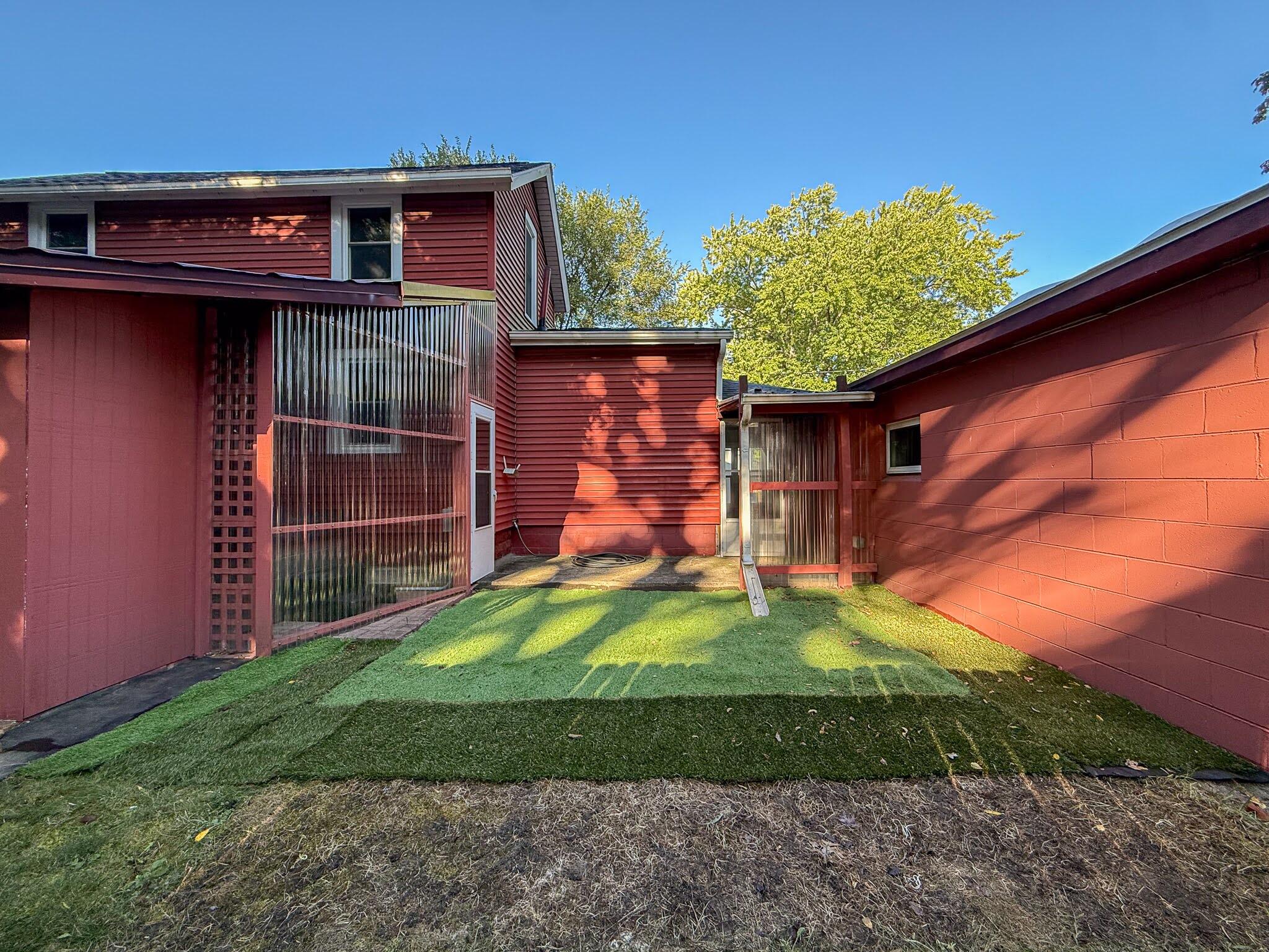 401 Sheldon Street Property Photo 36