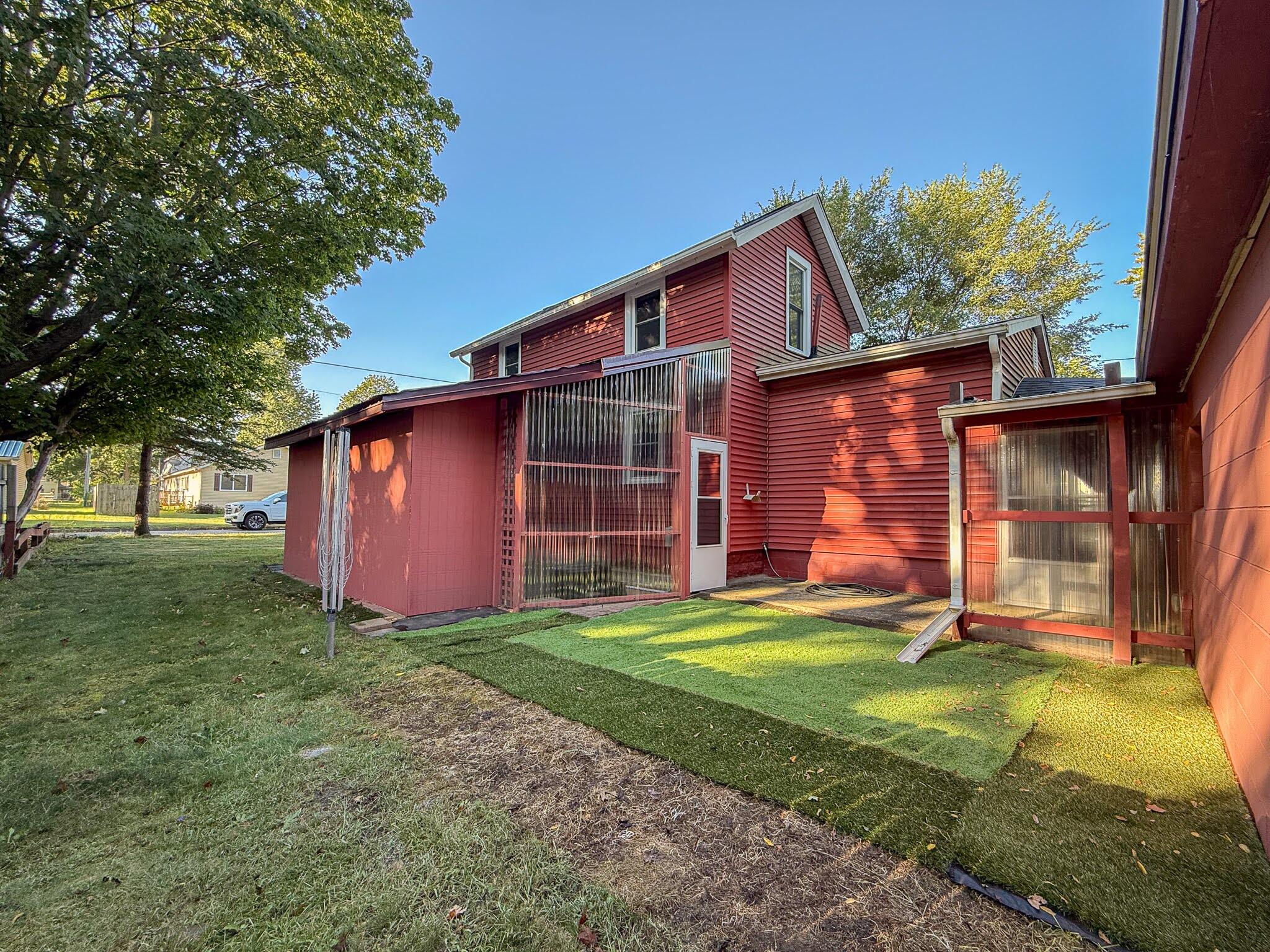 401 Sheldon Street Property Photo 38