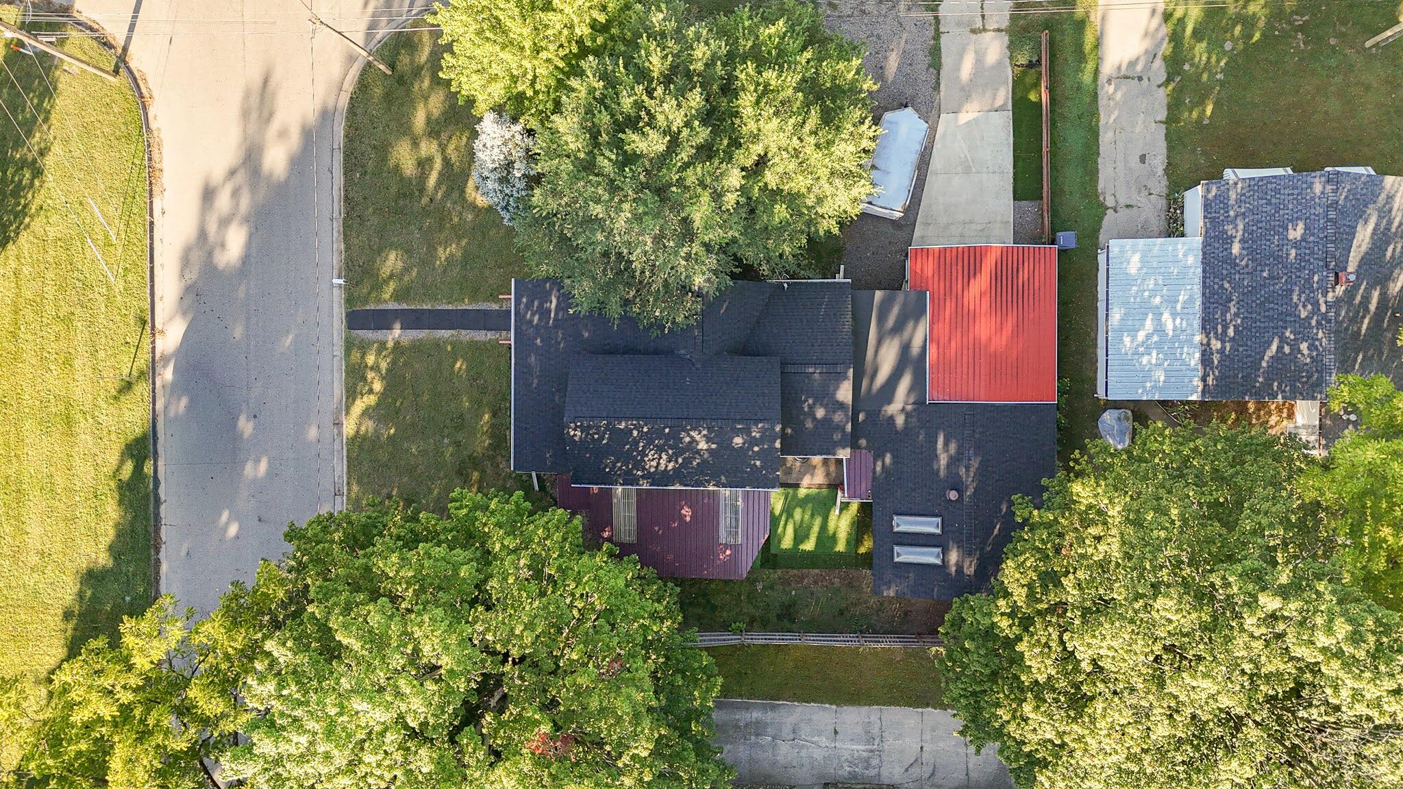 401 Sheldon Street Property Photo 42