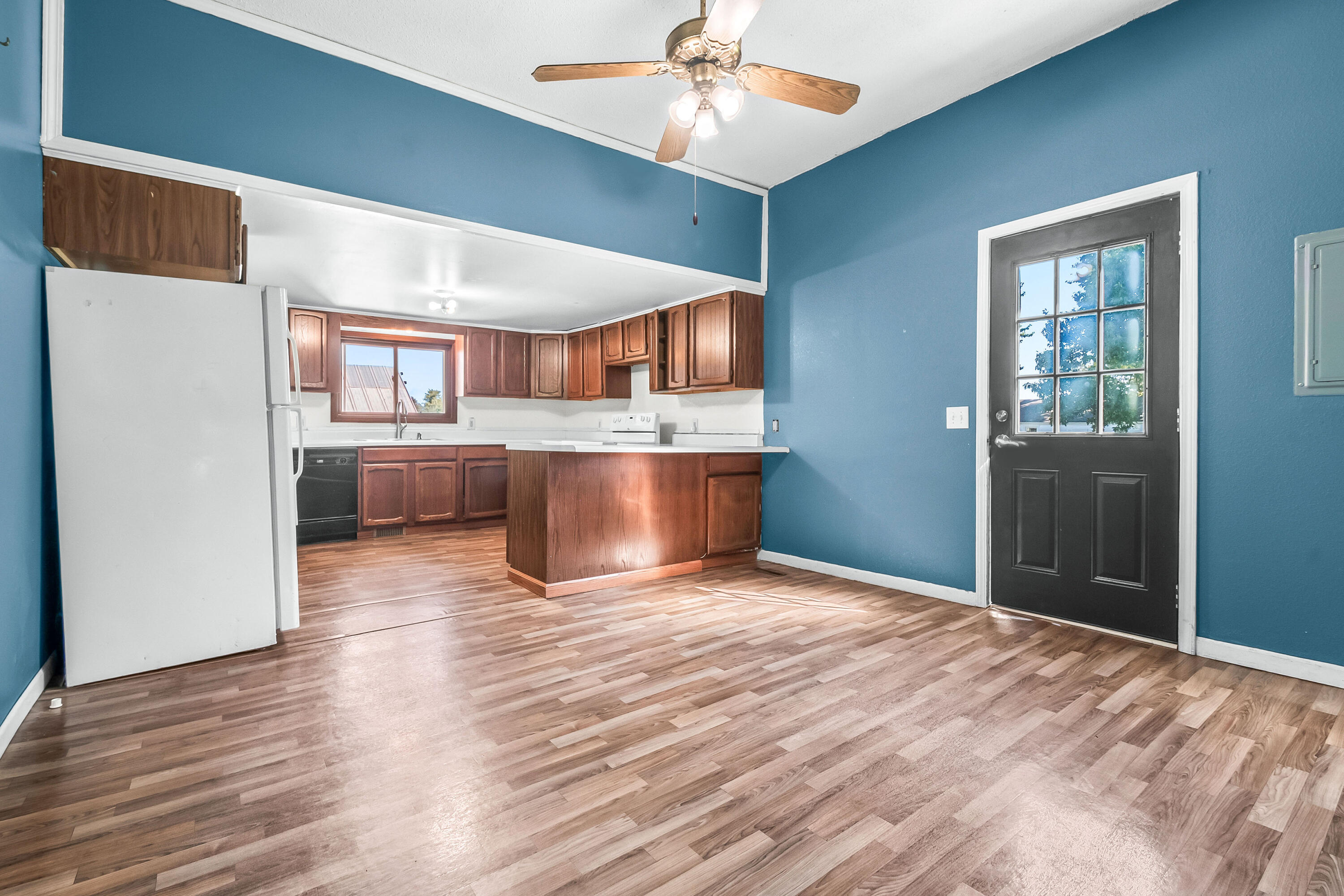 44 Hawley Street Property Photo 33