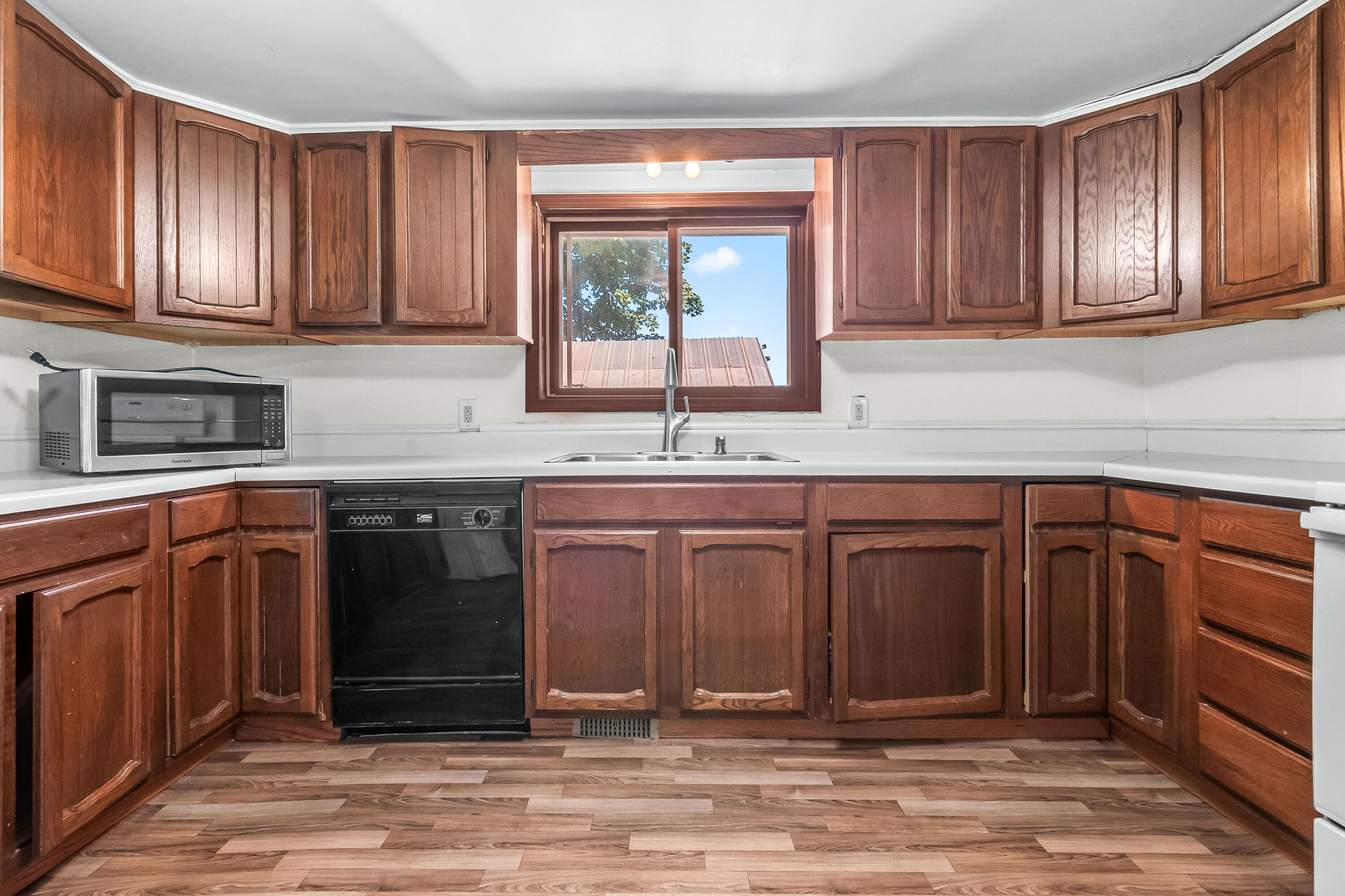 44 Hawley Street Property Photo 37