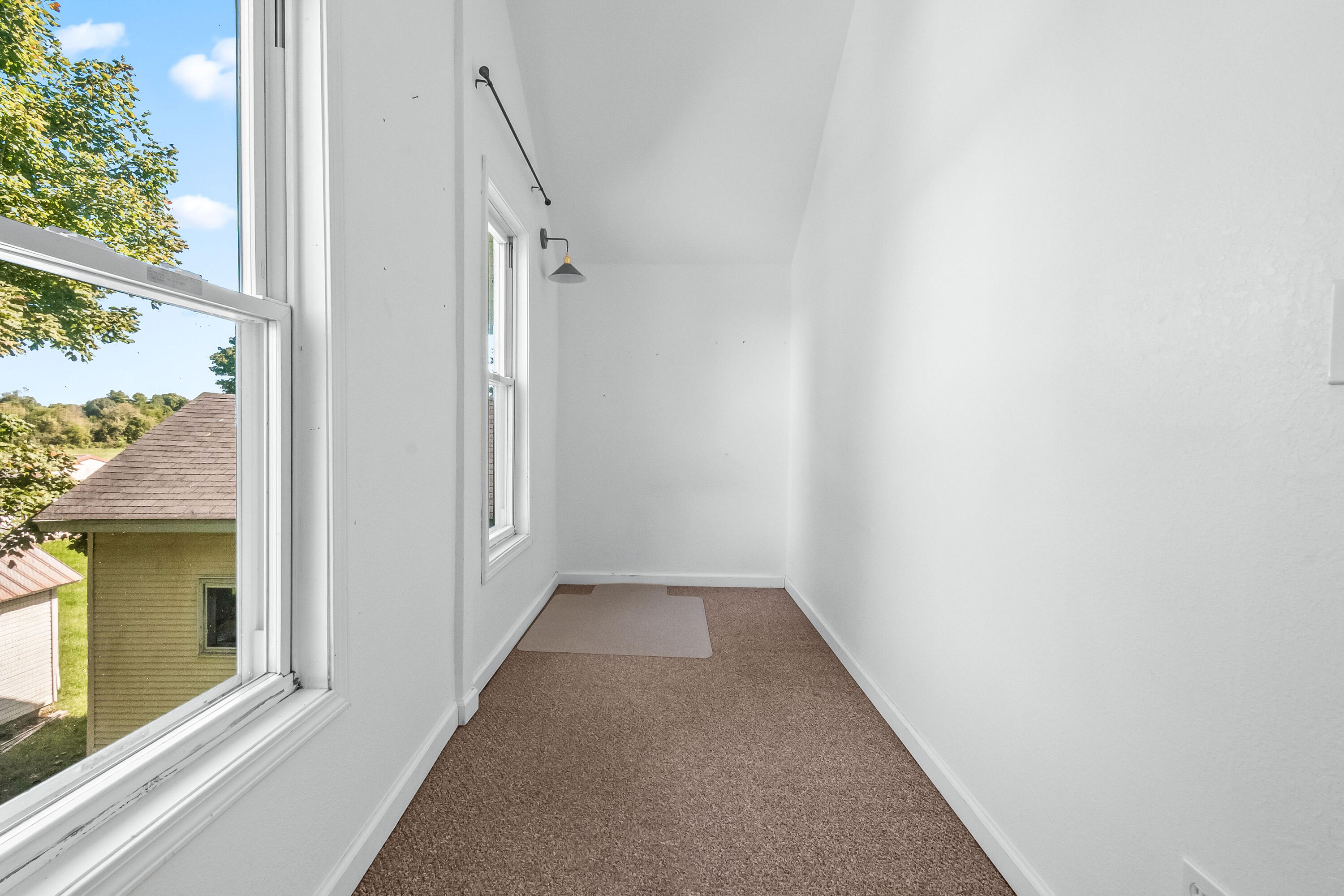 44 Hawley Street Property Photo 40