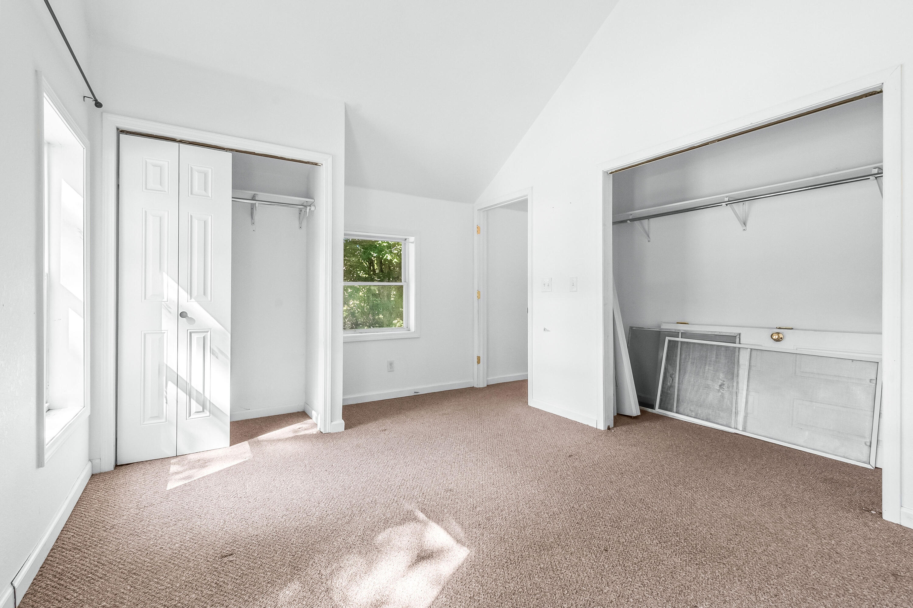 44 Hawley Street Property Photo 43