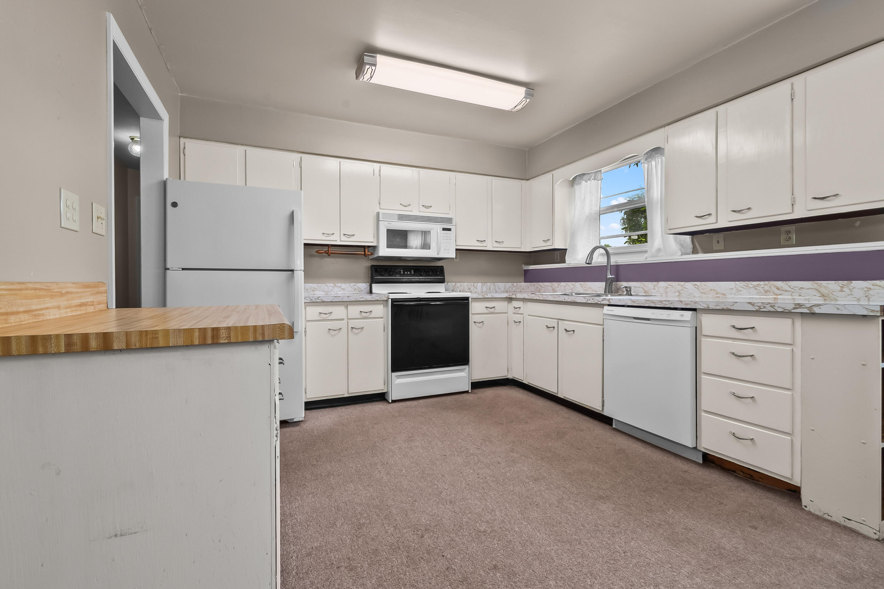 103 Hawley Street Property Photo 33
