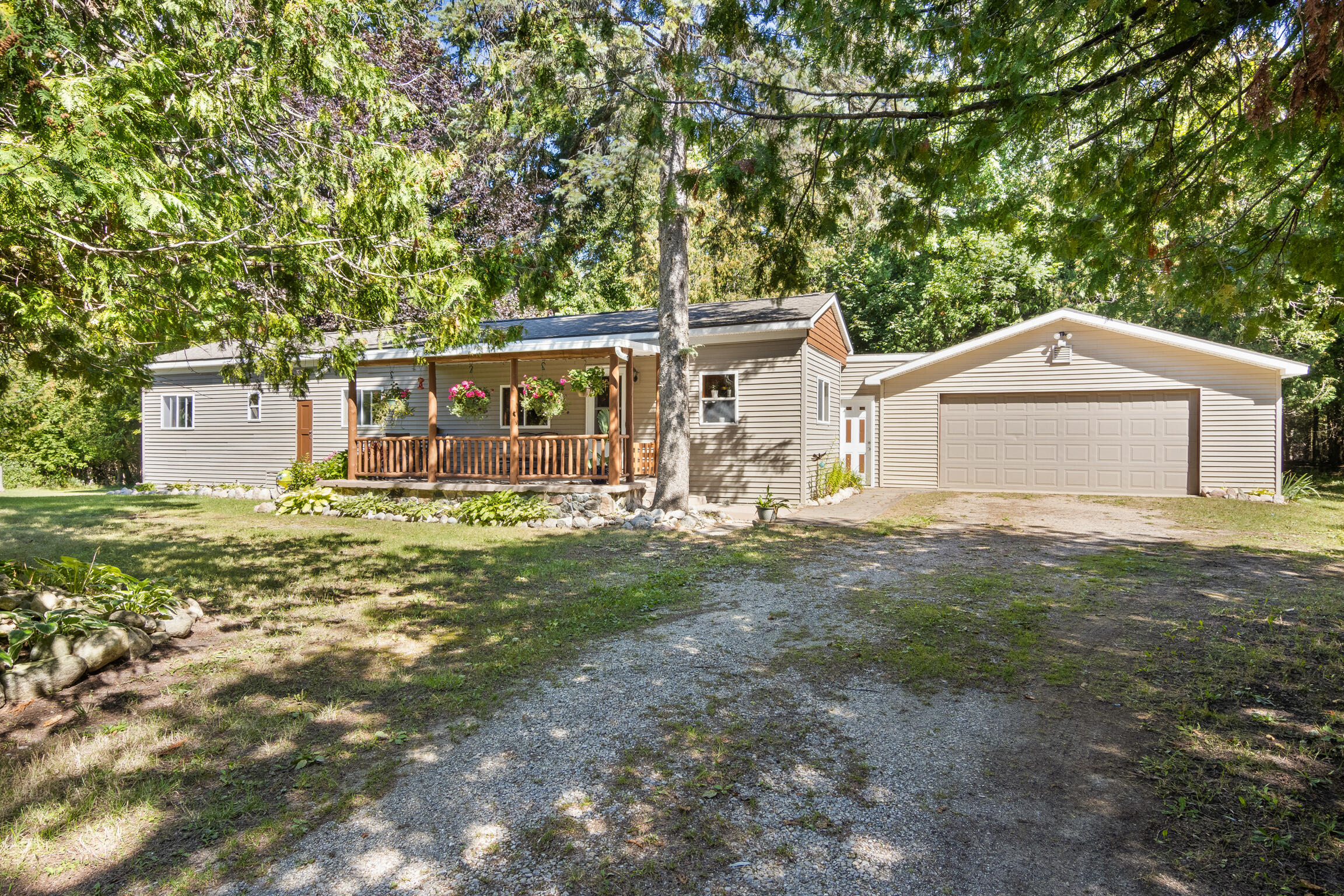 10262 Burgess Road Property Photo 1