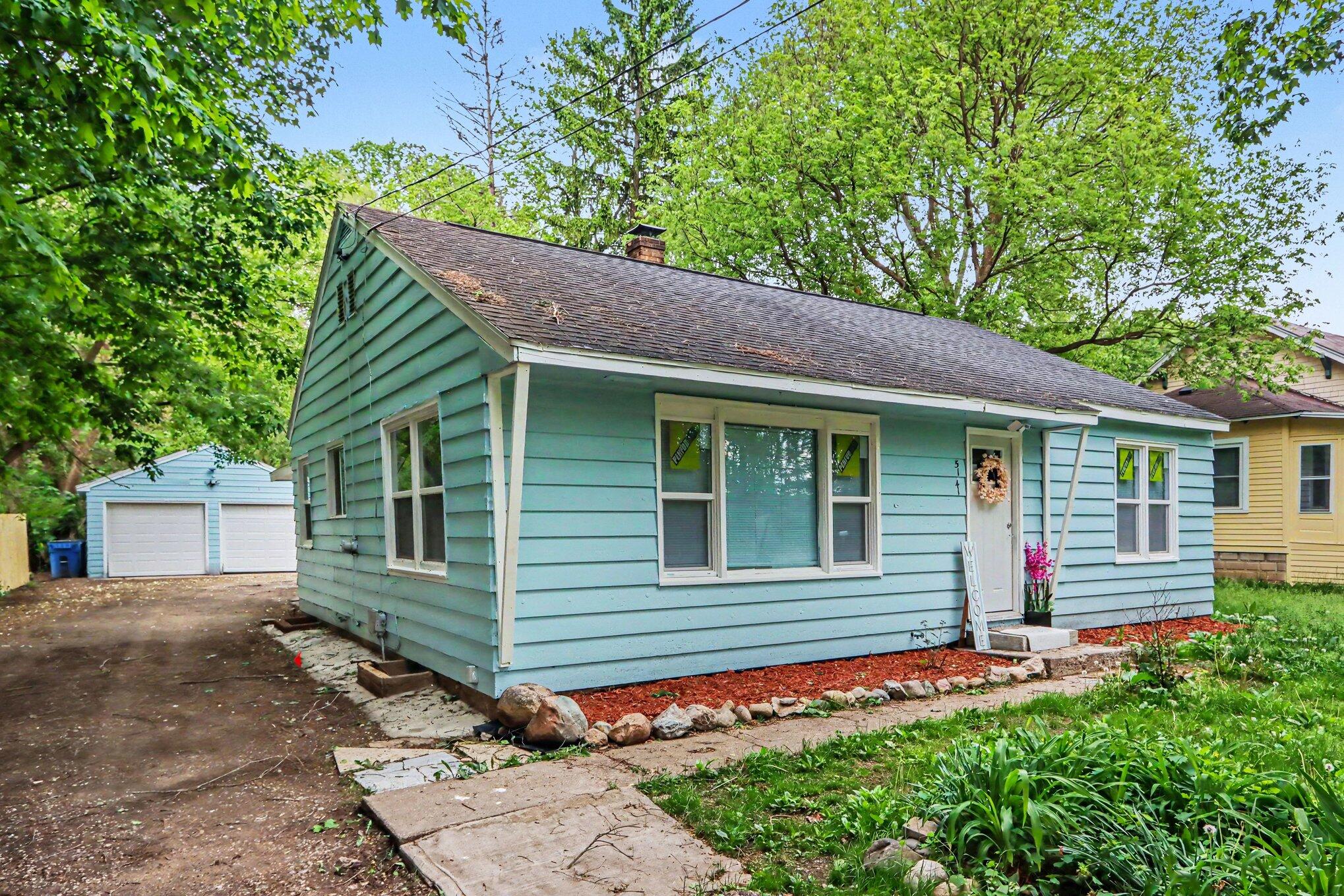 5141 N Westnedge Avenue Property Photo 1
