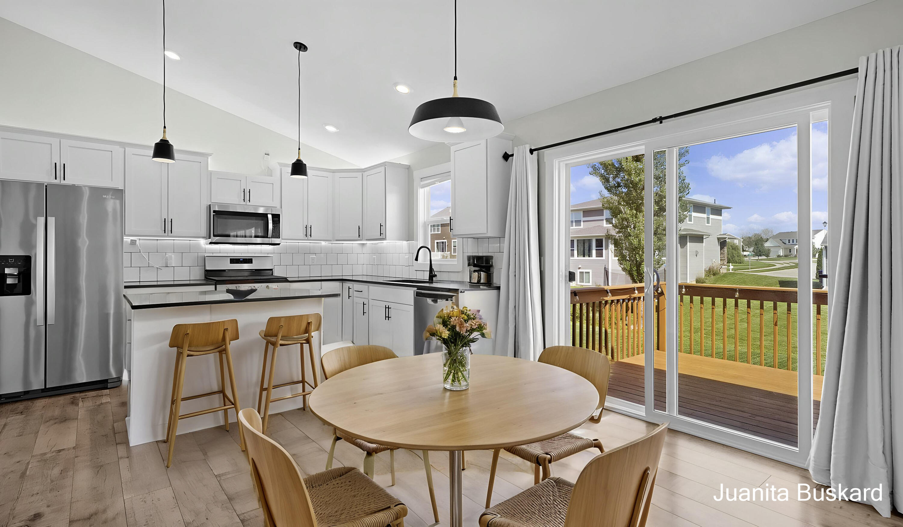 5862 Amur Drive Sw Property Photo 8