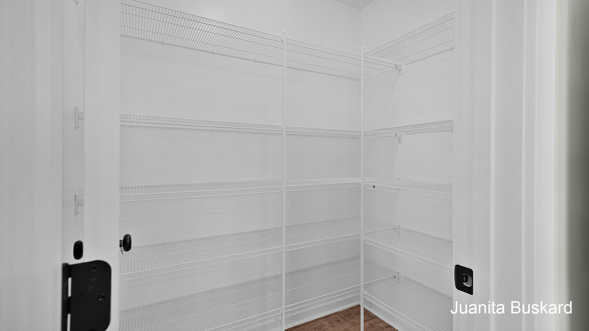 5862 Amur Drive Sw Property Photo 11