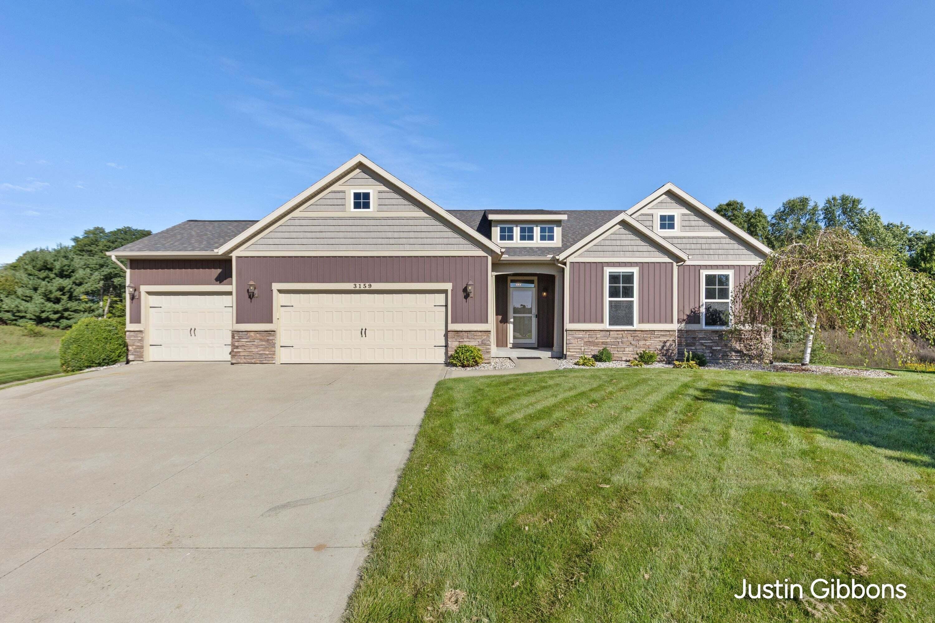 3159 Silver Fir Court Property Photo 1