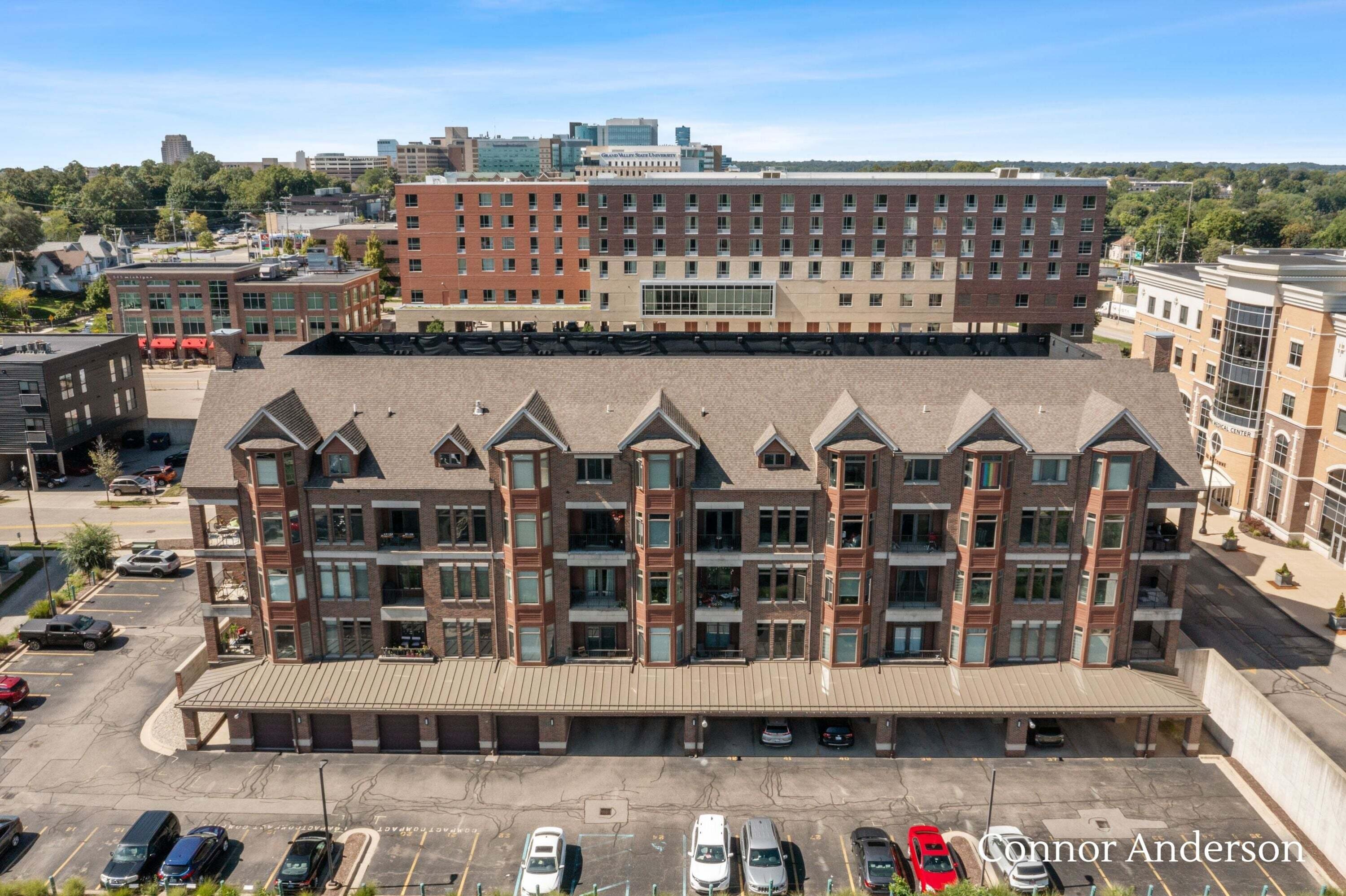 430 Union Avenue Ne 310 Property Photo 1