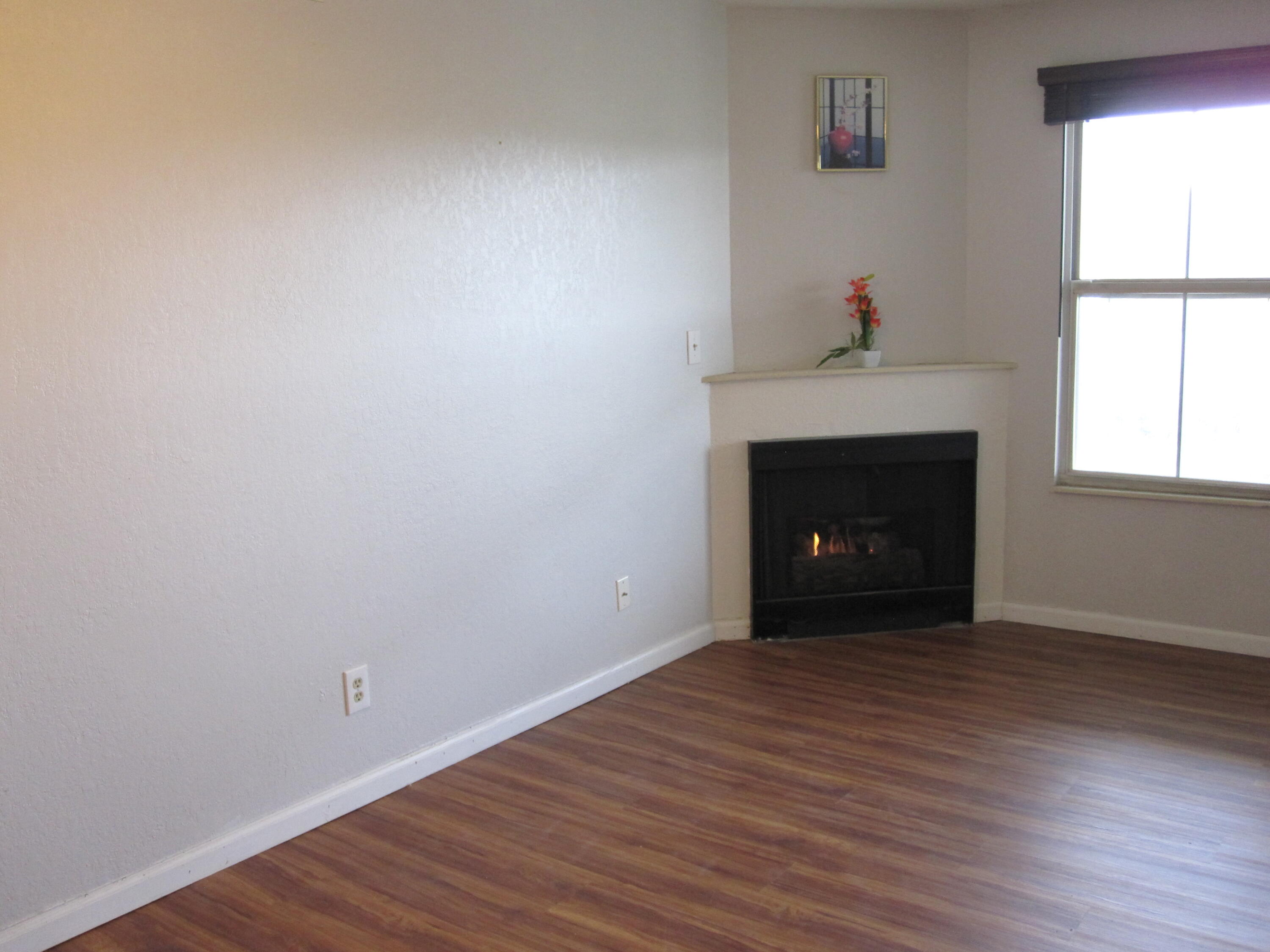 123 Fieldcrest 303 Property Photo 6