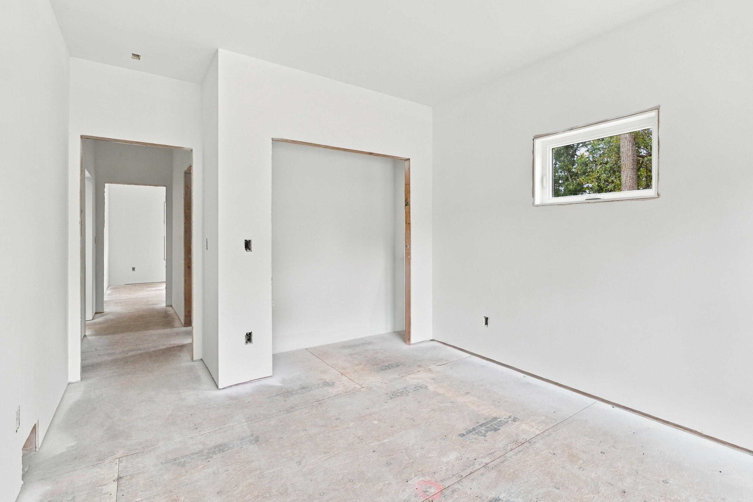 1677 Park Drive Property Photo 11