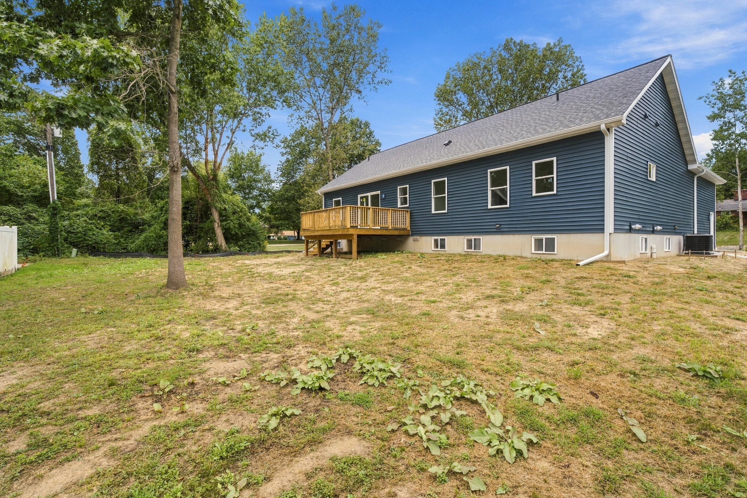 1677 Park Drive Property Photo 31
