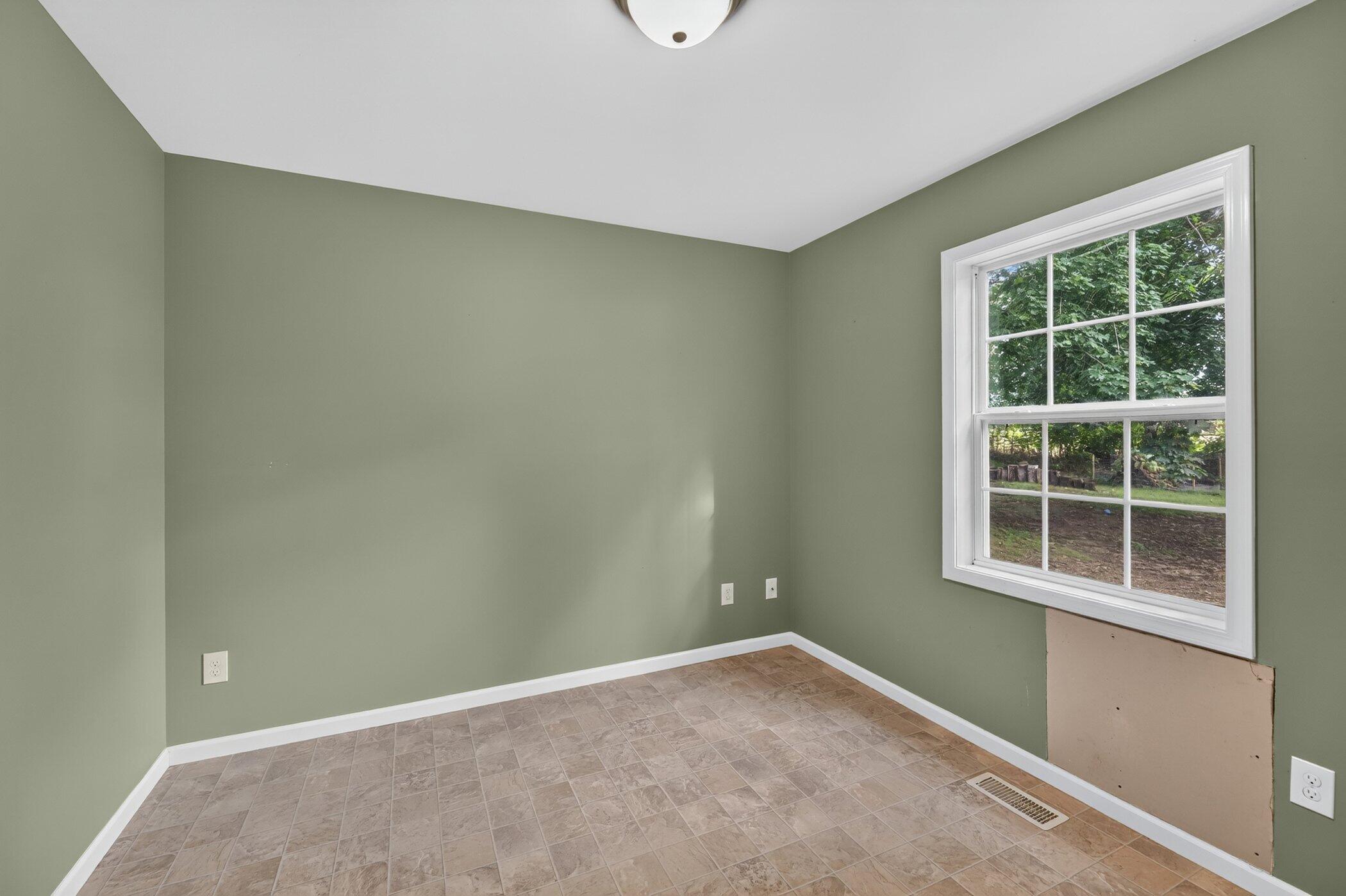 7057 Shoreline Drive Property Photo 11
