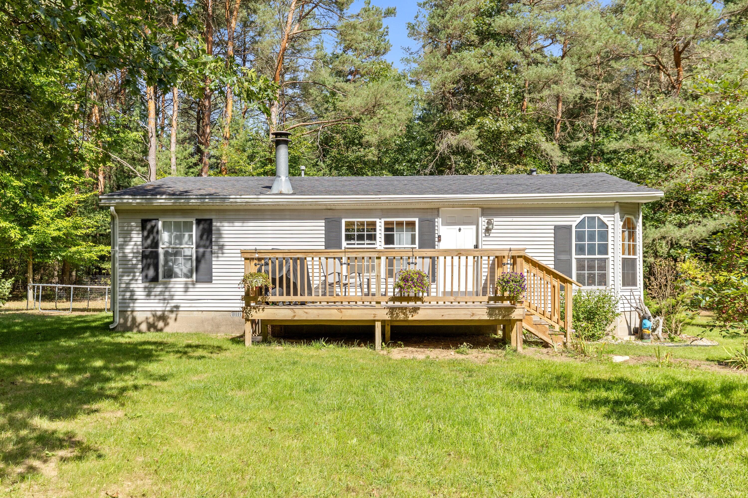 13113 Pinewood Street Ne Property Photo 1