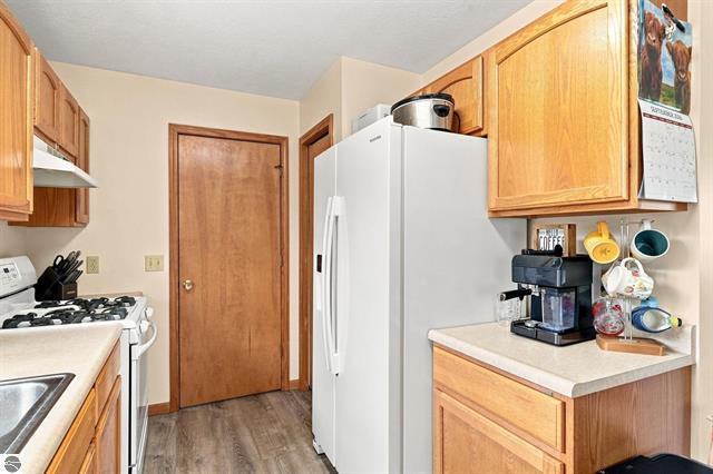 100 Sturtevant Street Property Photo 18