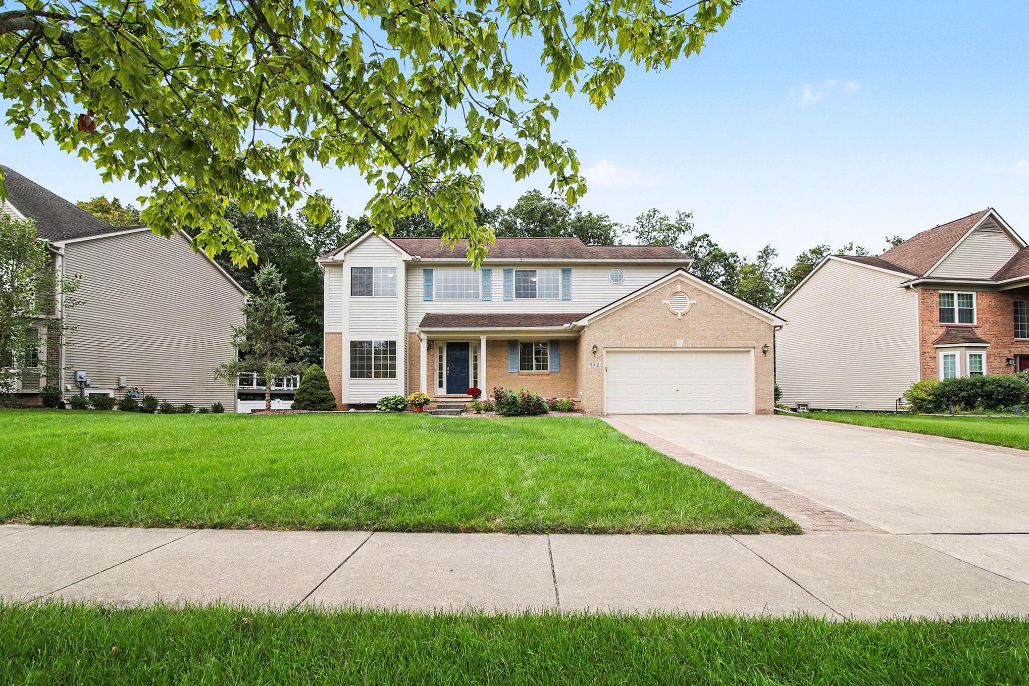 5931 Cedar Ridge Drive Property Photo 1