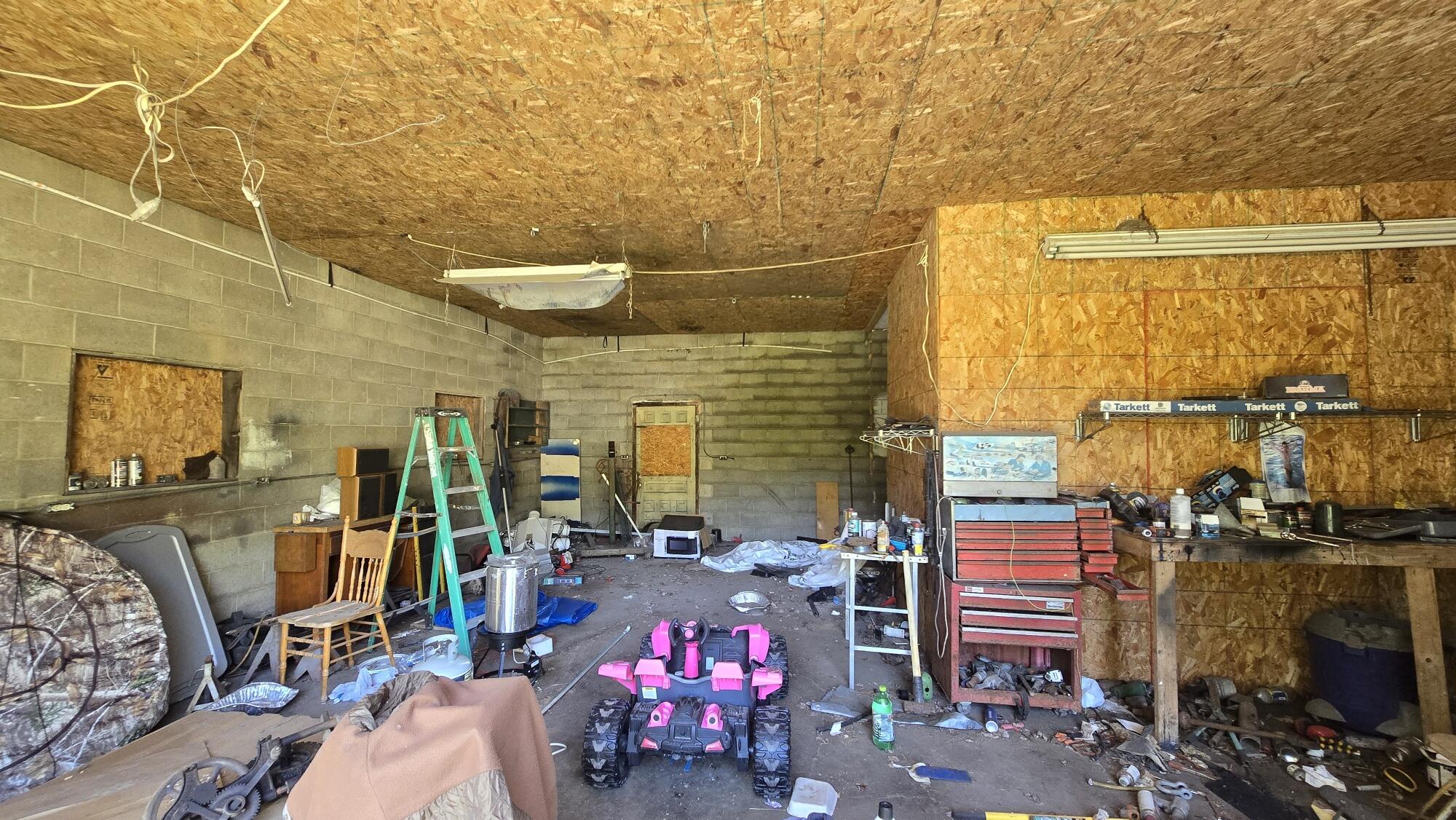 5065 Lorenson Road Property Photo 22