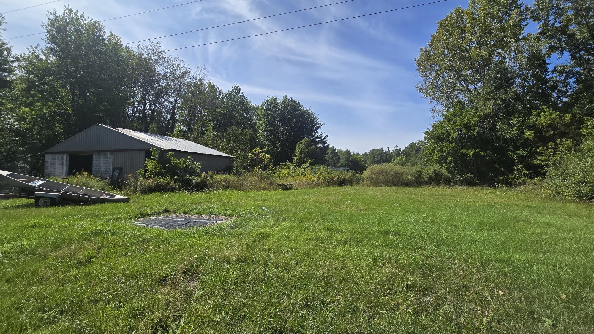 5065 Lorenson Road Property Photo 28