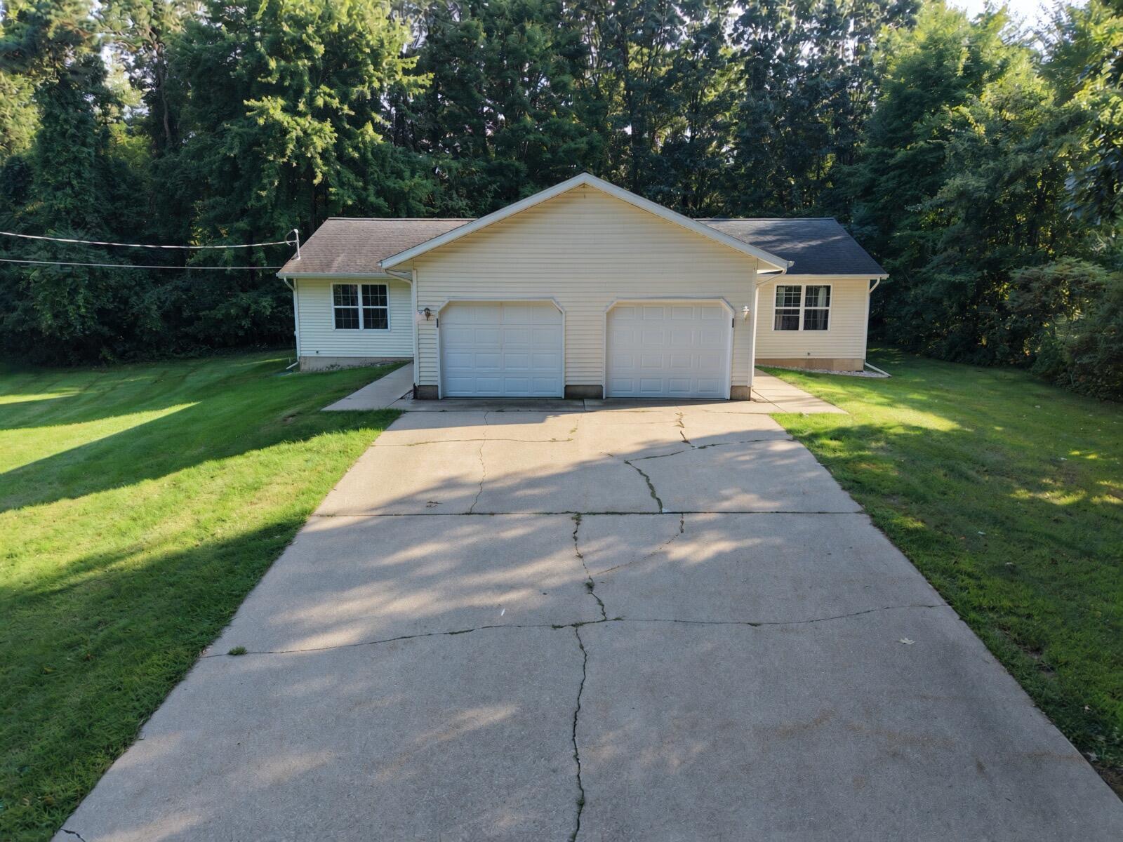 8161 8163, 8171 Property Photo 2
