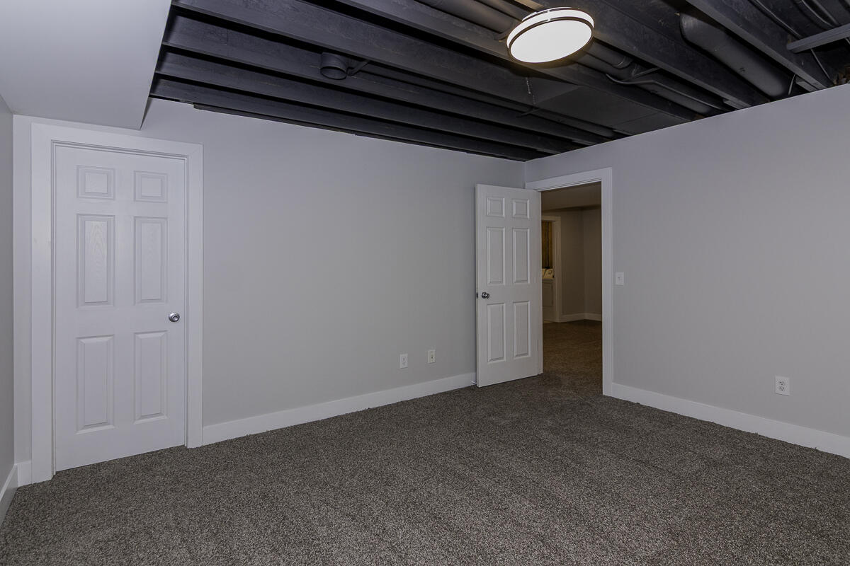 8161 8163, 8171 Property Photo 26