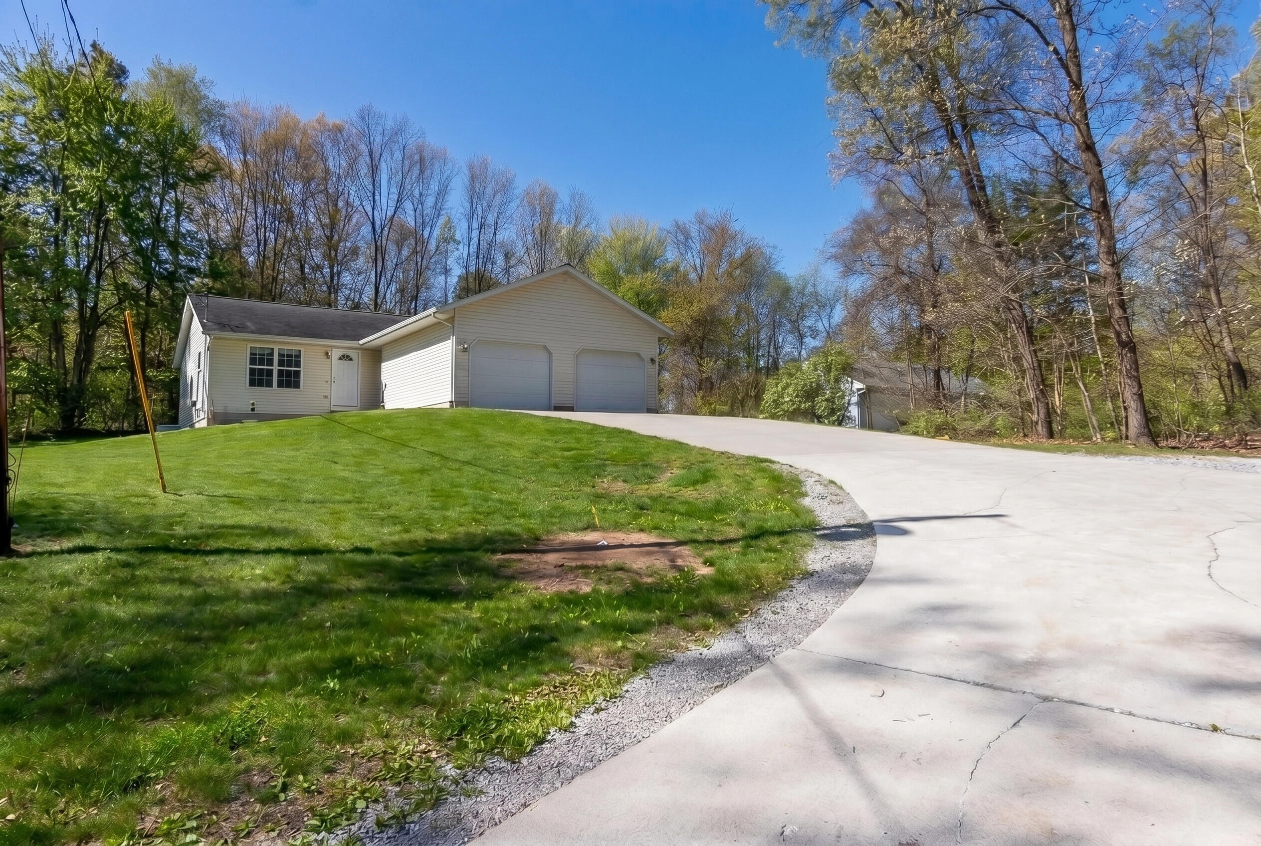 8161 8163, 8171 Property Photo 37