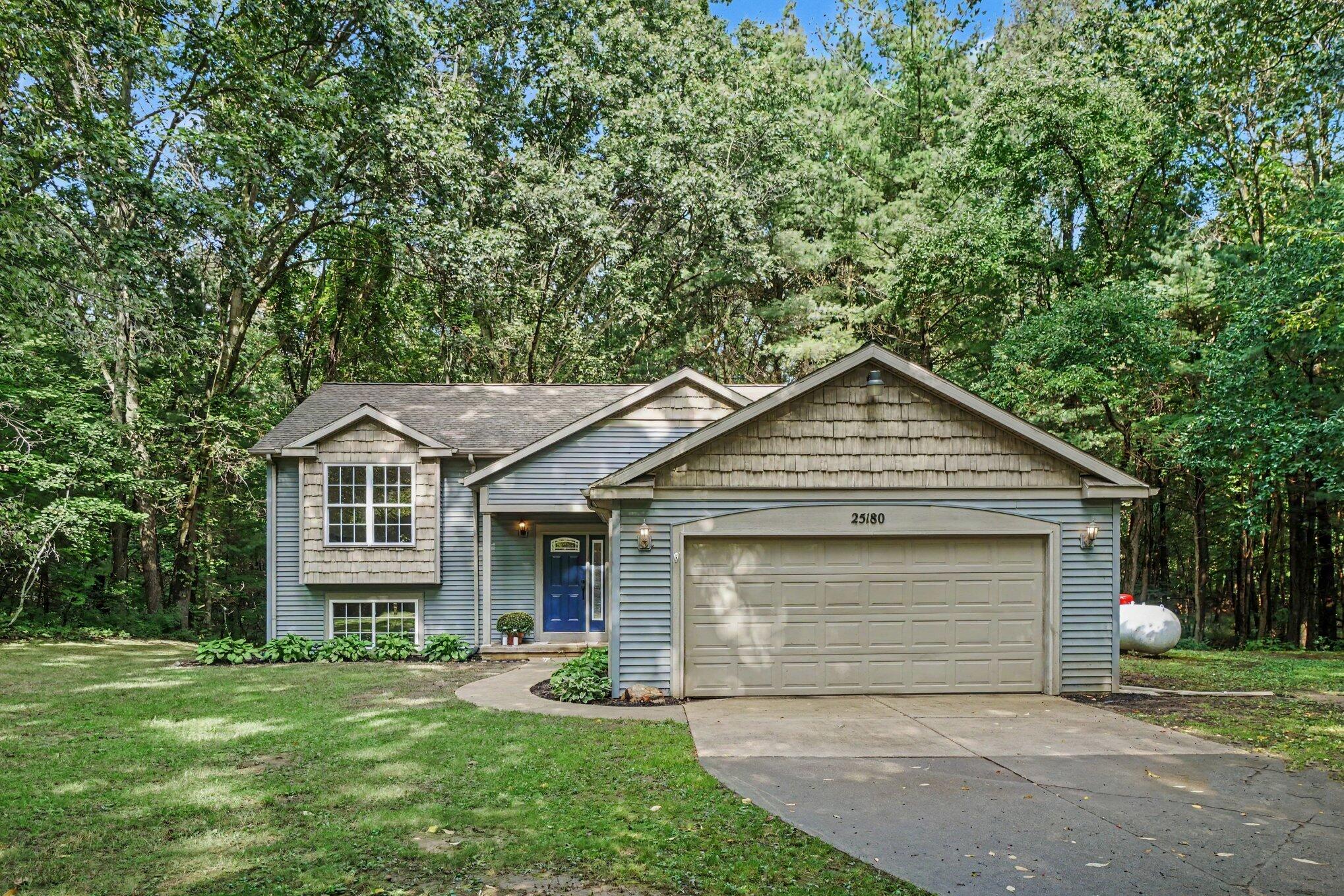 25180 Chaty Lane Property Photo 1