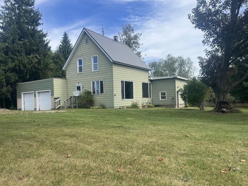 4364 N N. Stiles Road Property Photo 1