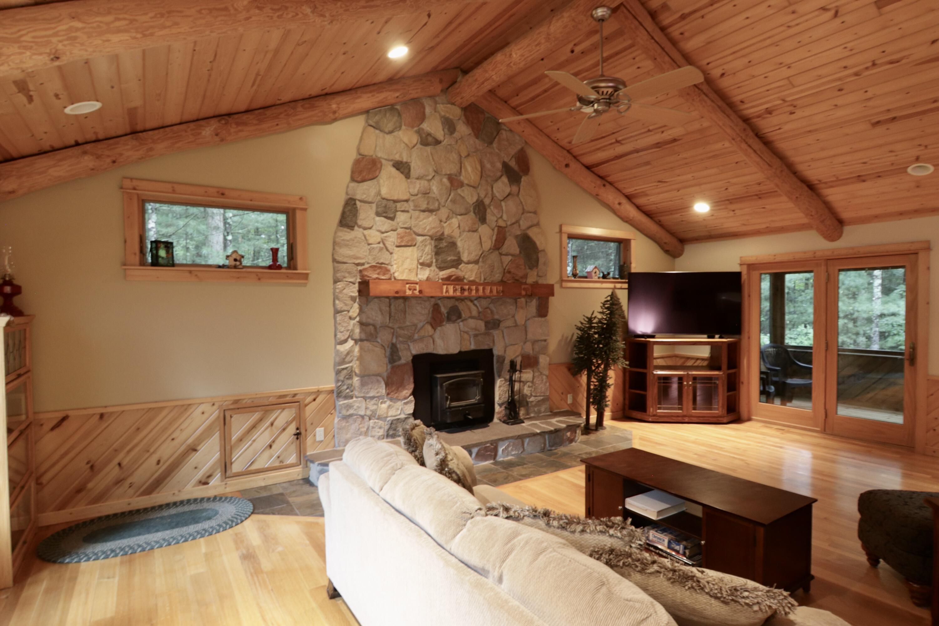 5556 E Filburn Road Property Photo 4