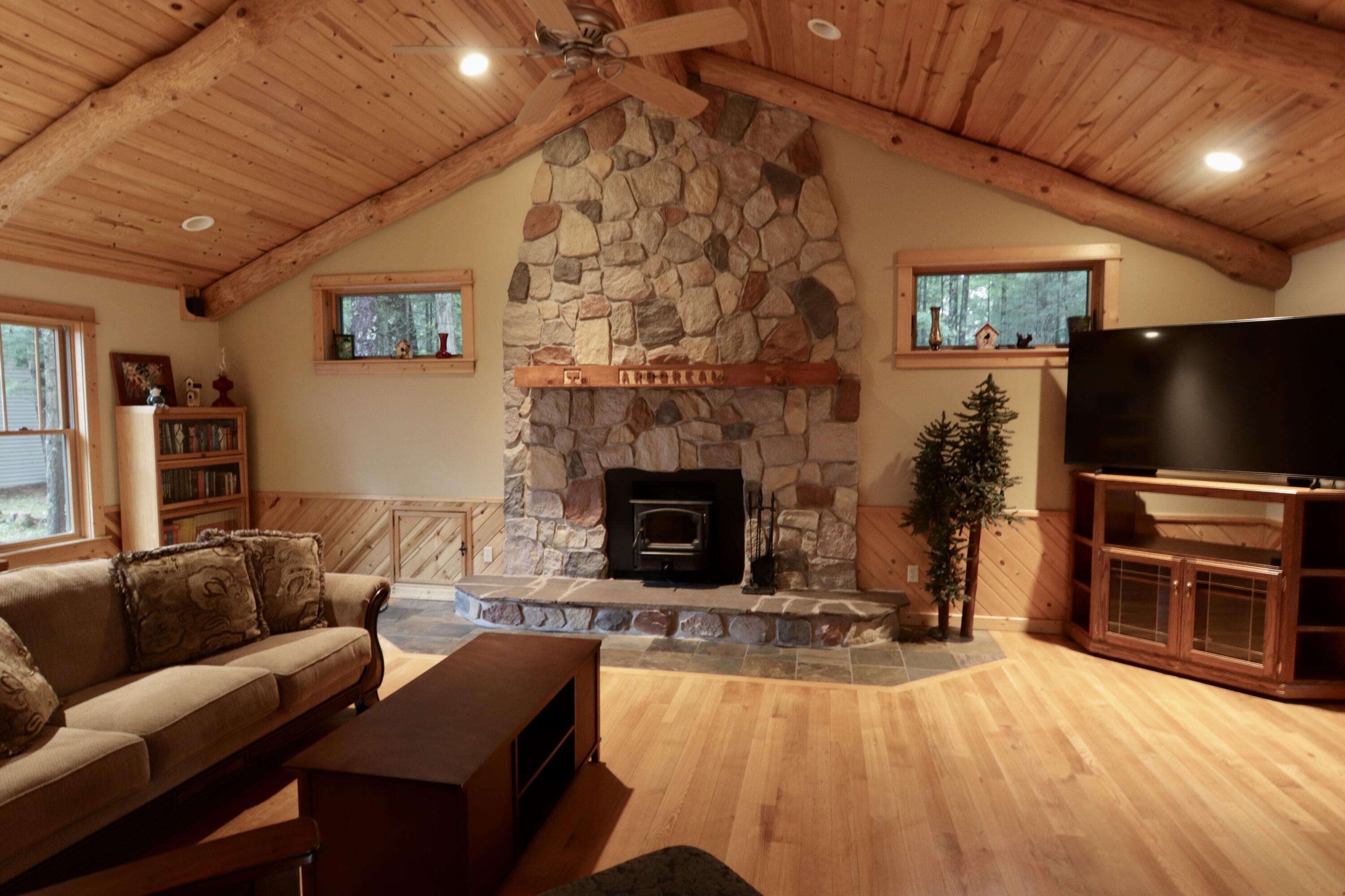 5556 E Filburn Road Property Photo 6