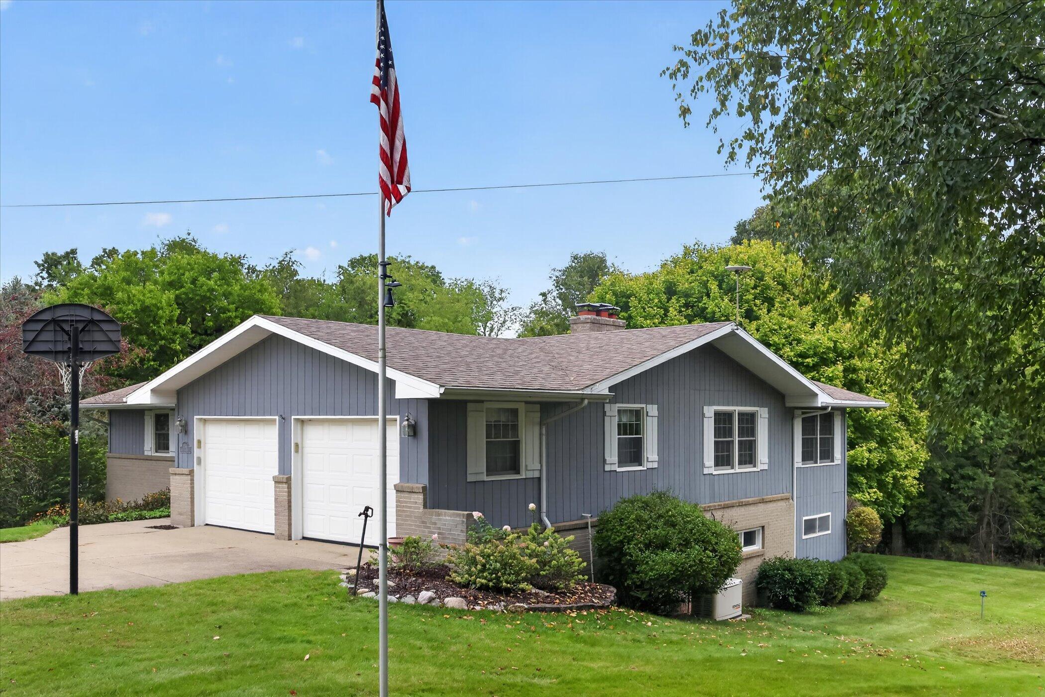 1755 Horizon Drive Property Photo 4