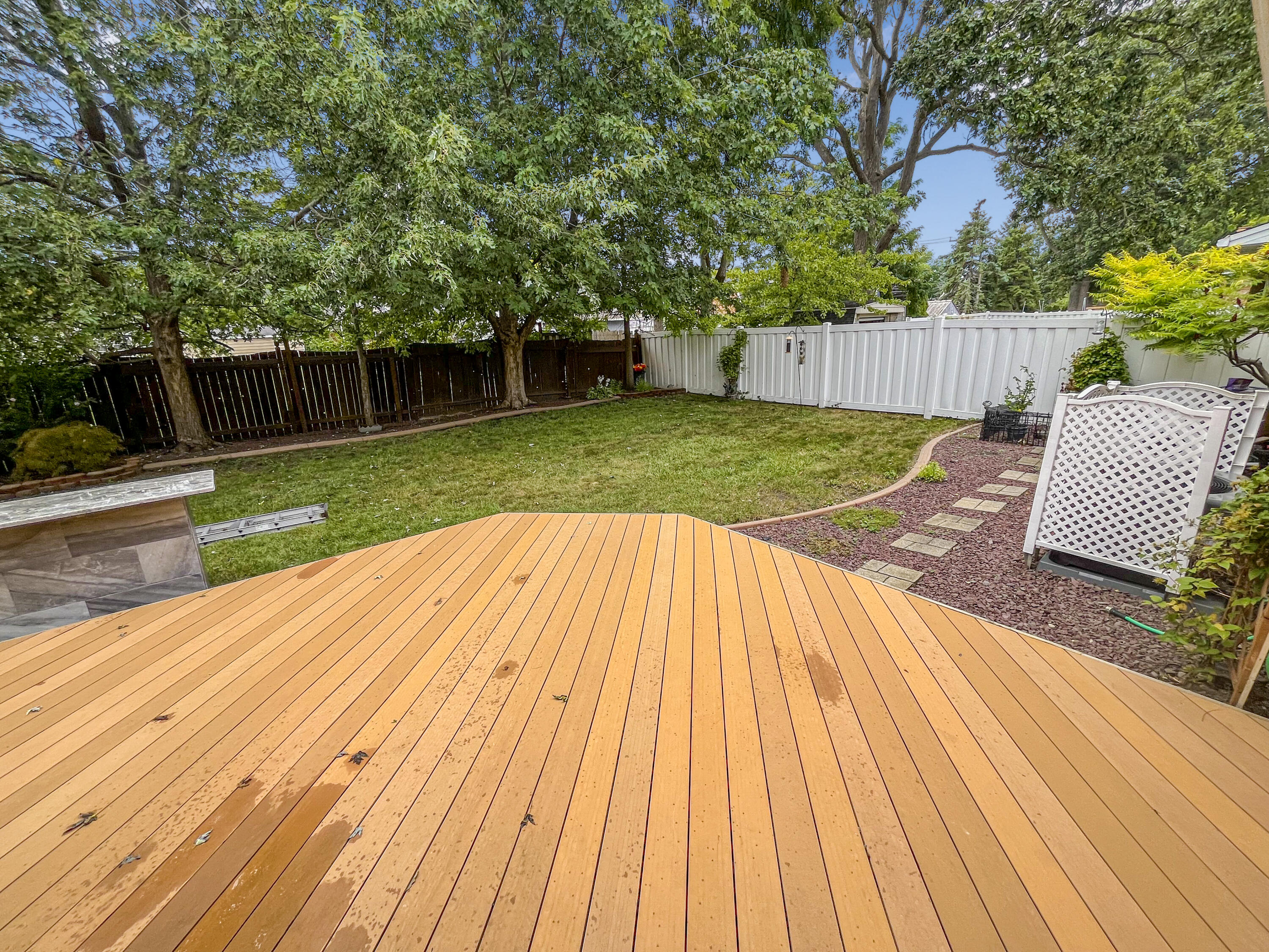 17828 Devonshire Street Property Photo 4