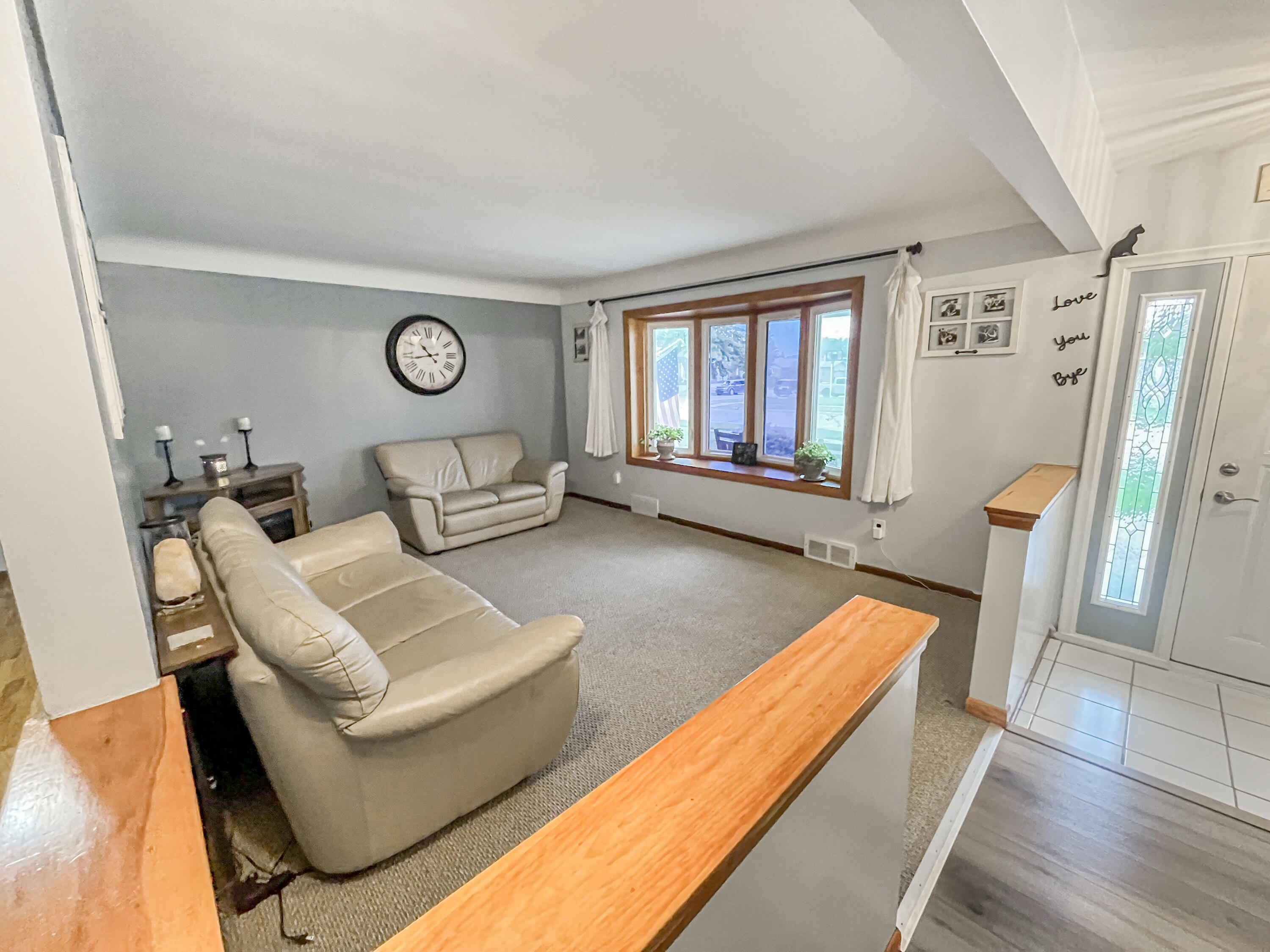 17828 Devonshire Street Property Photo 7
