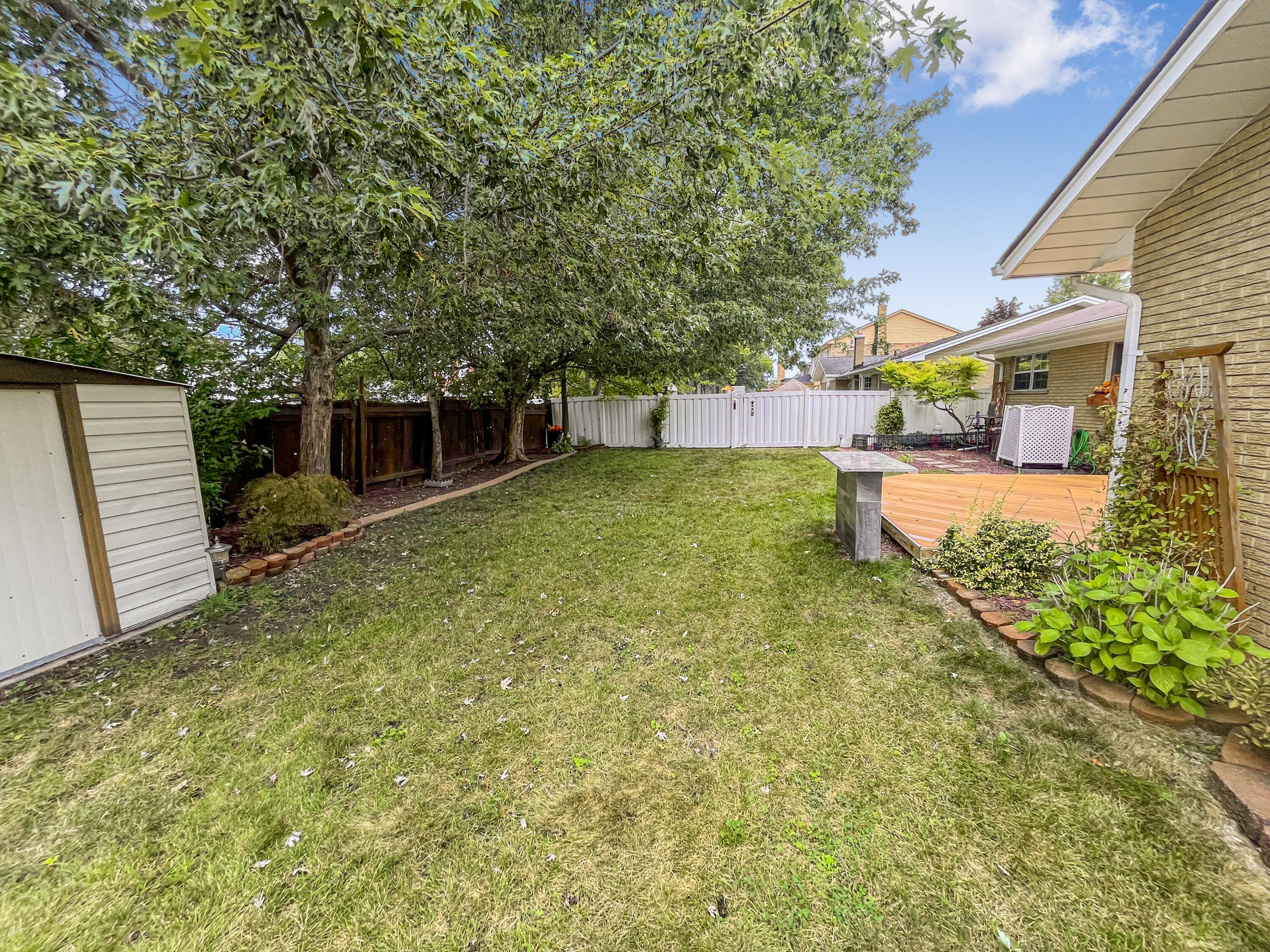 17828 Devonshire Street Property Photo 18