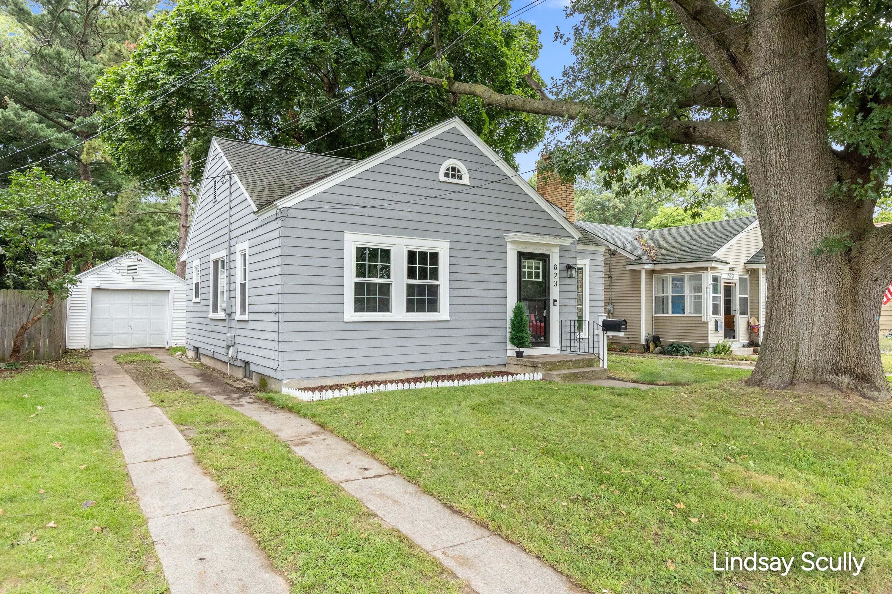 823 Alger Street Se Property Photo 1