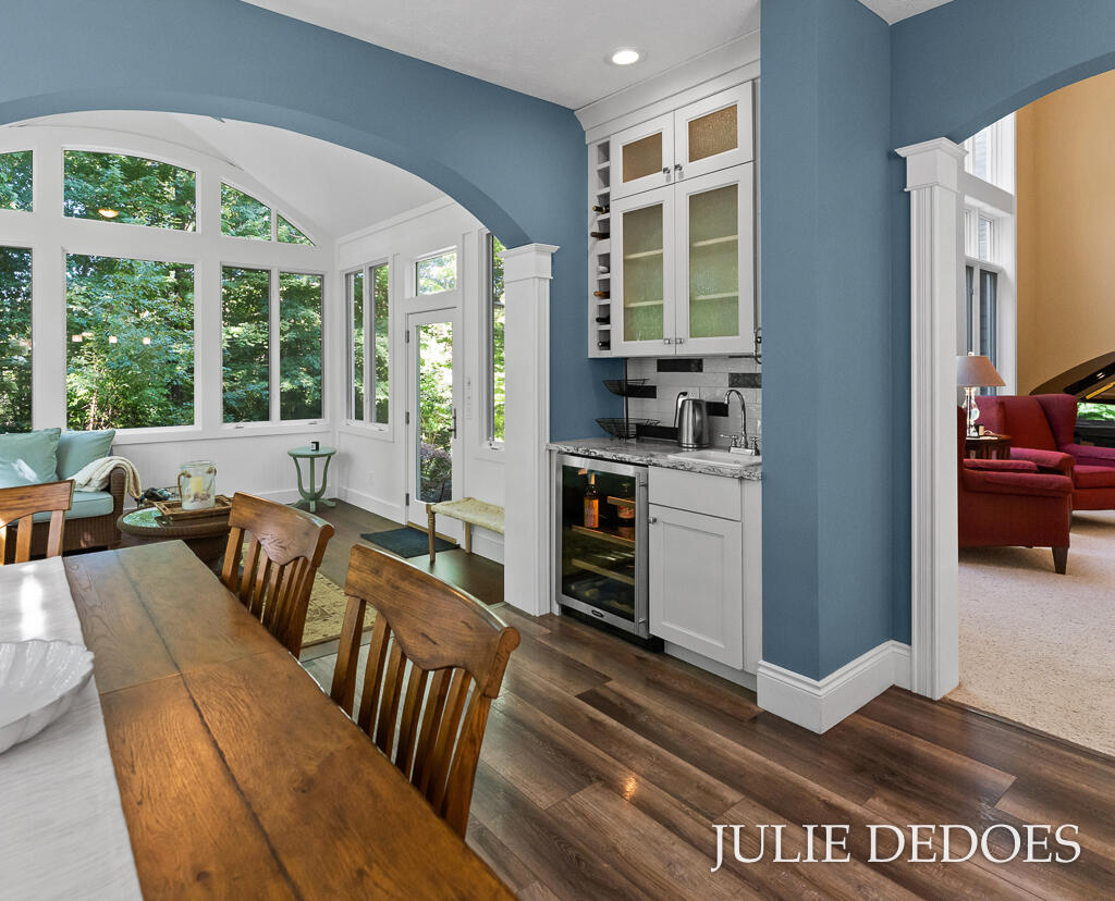 10543 Lakeshore Drive Property Photo 17