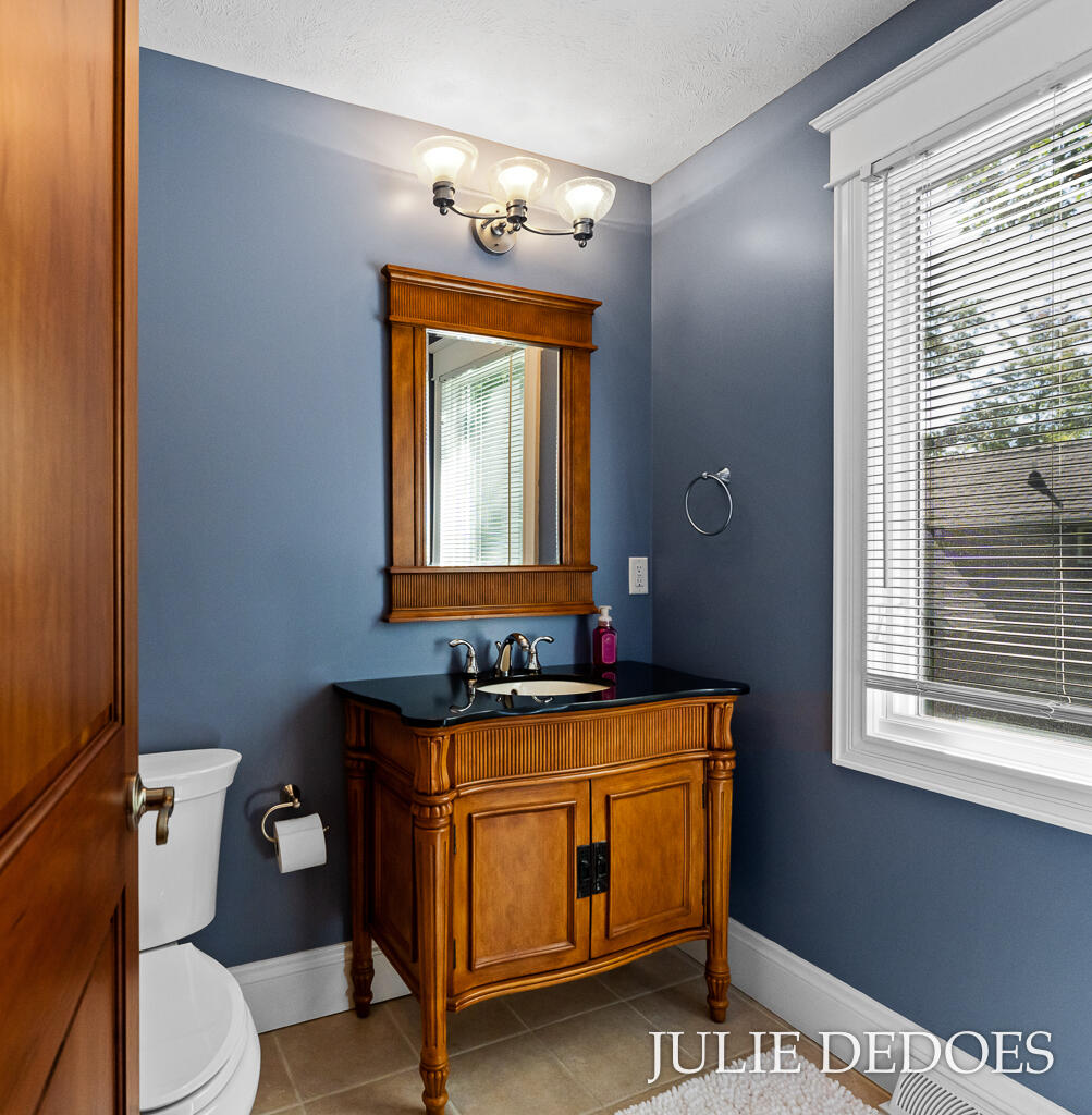 10543 Lakeshore Drive Property Photo 55