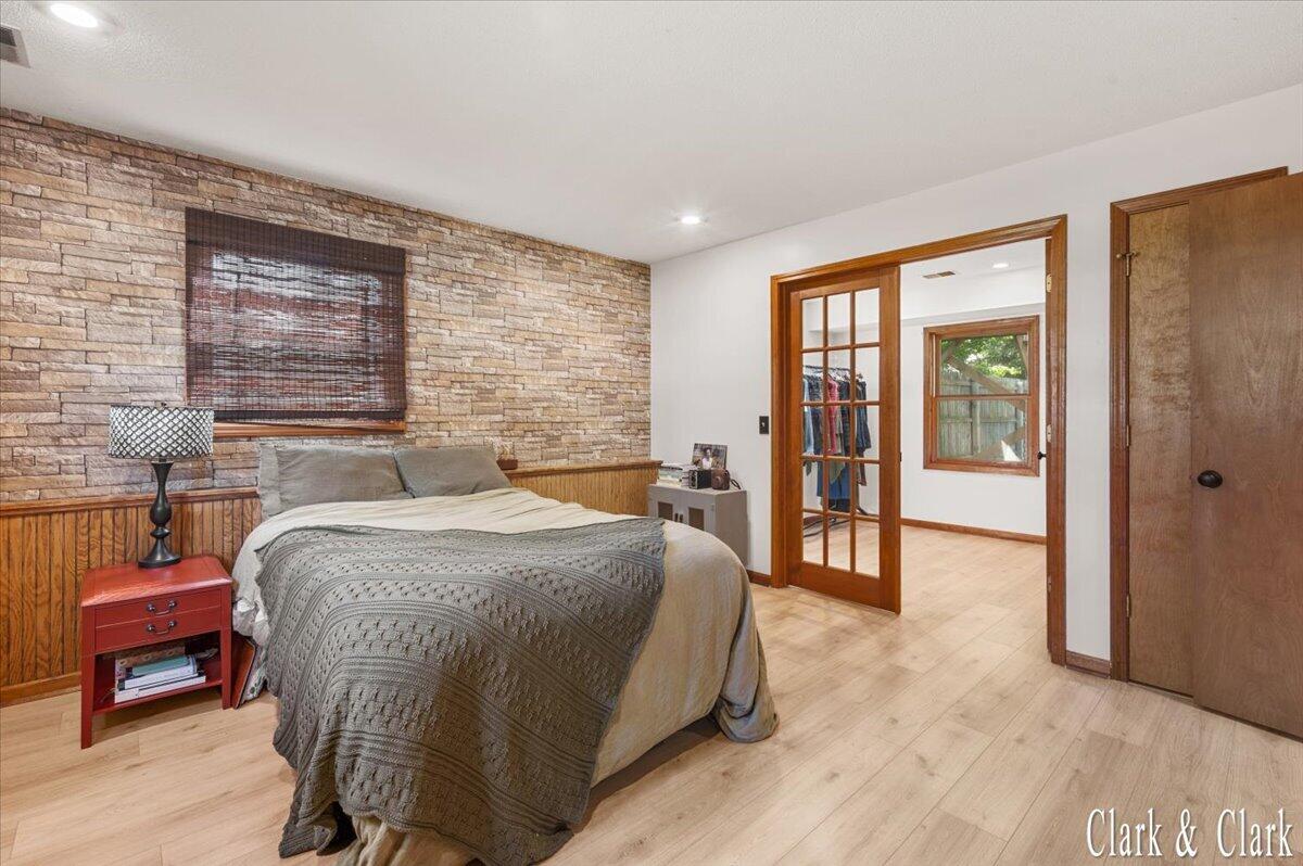 105 River Street Property Photo 11
