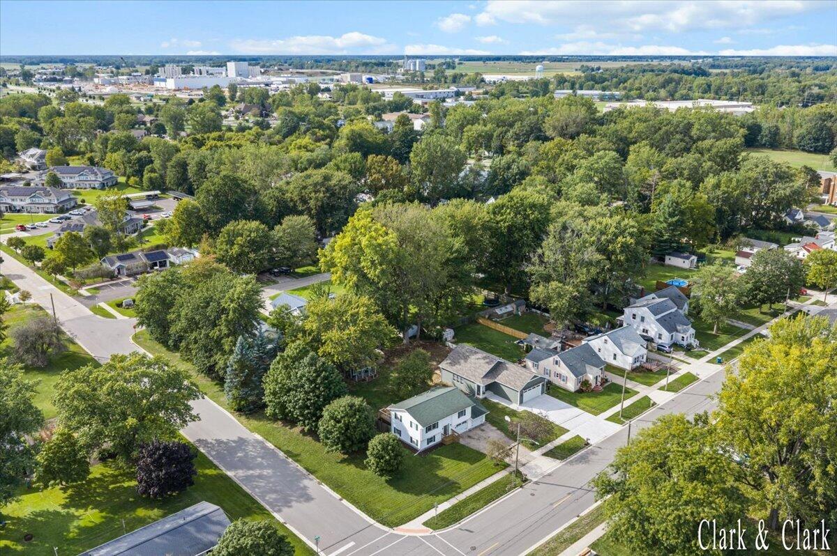 105 River Street Property Photo 24