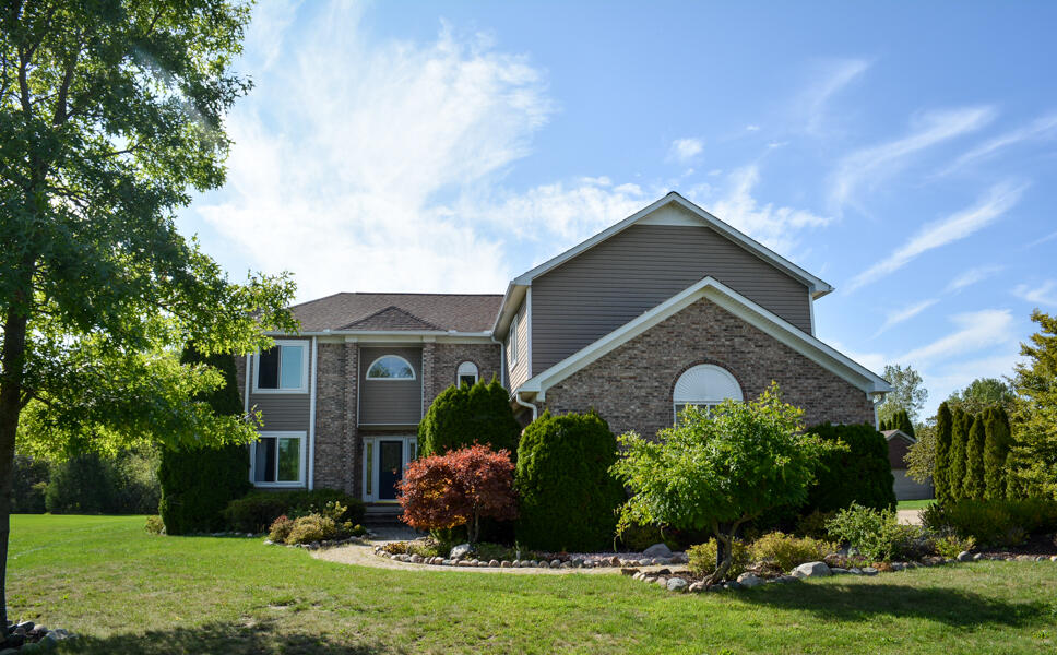 25548 Winding Creek Drive Property Photo 1