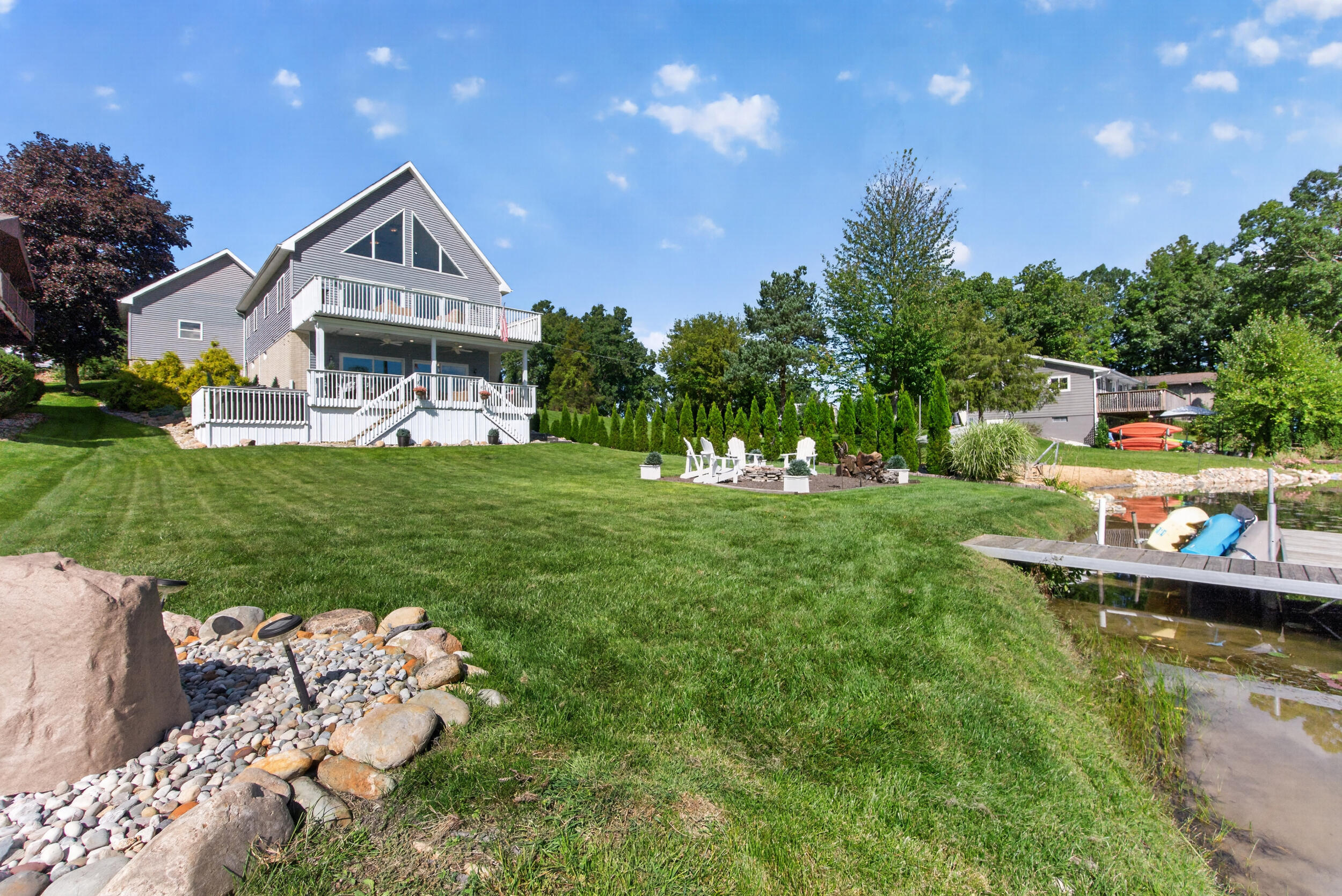 10725 Arrowhead Circle Property Photo 3