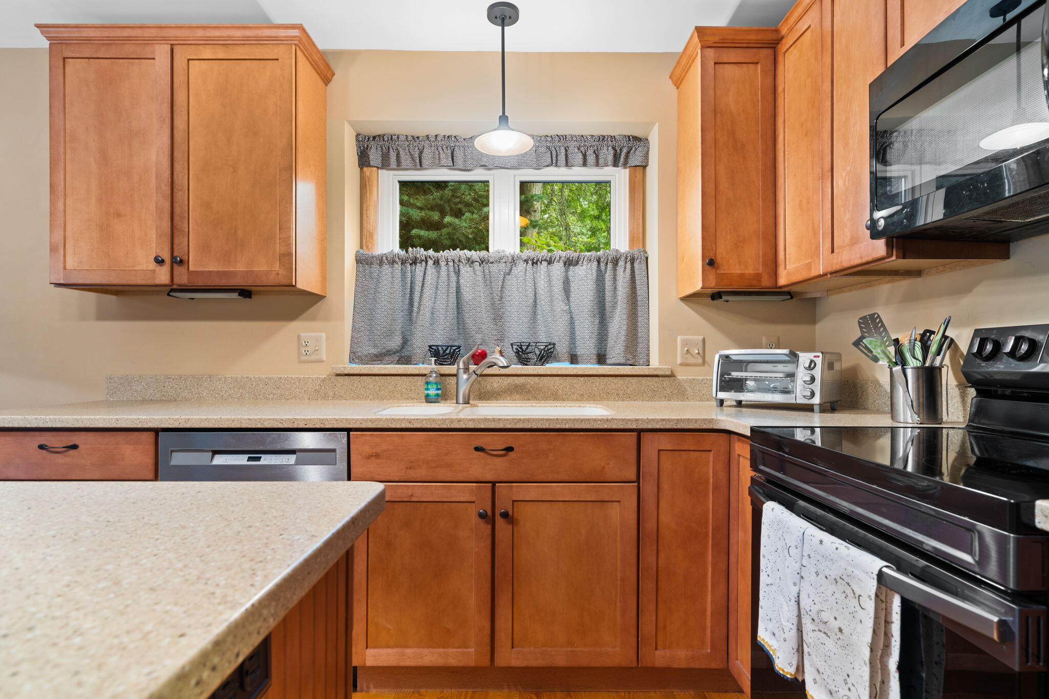 444 Burr Oak Drive Property Photo 19