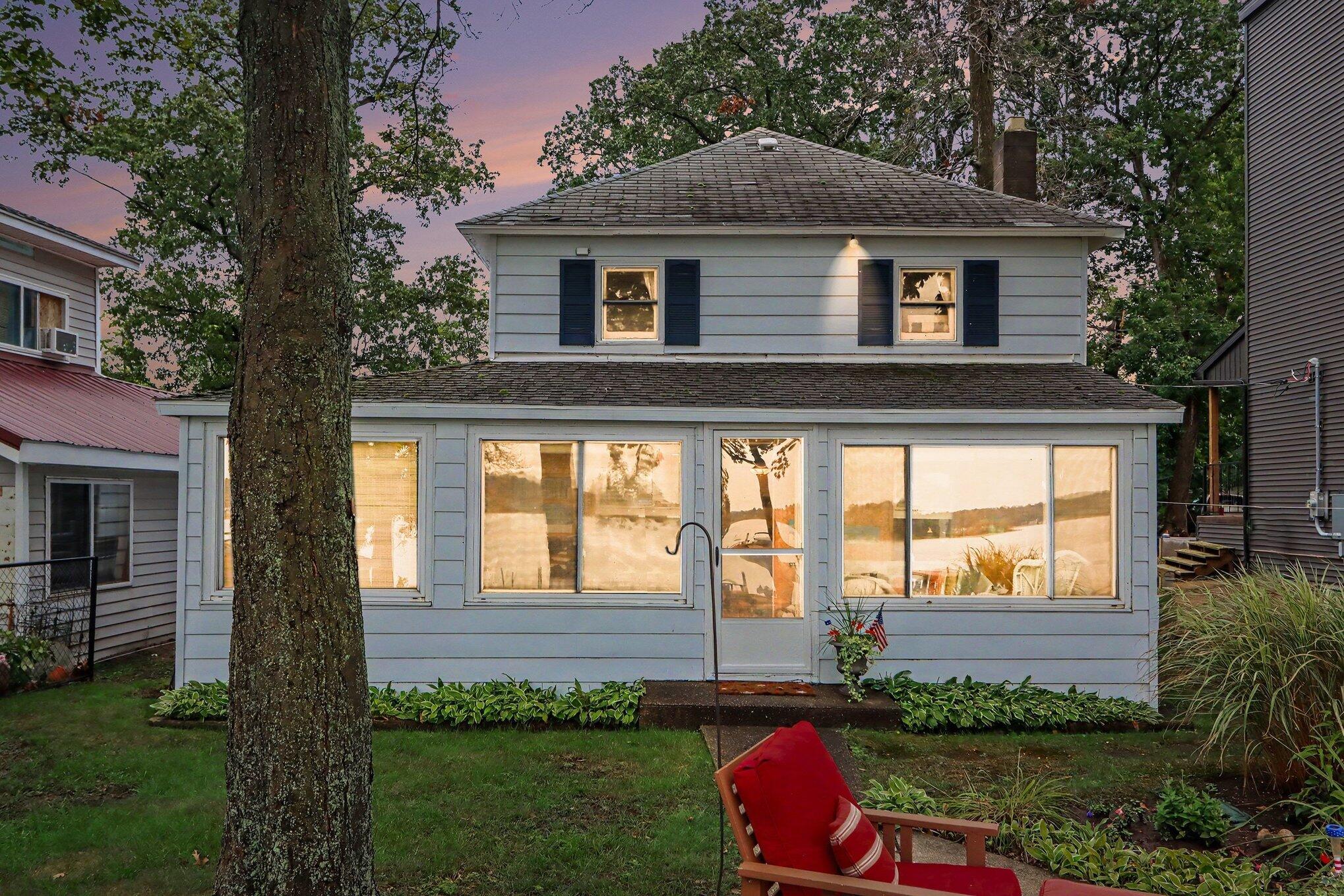 11110 E Shore Drive Property Photo 1