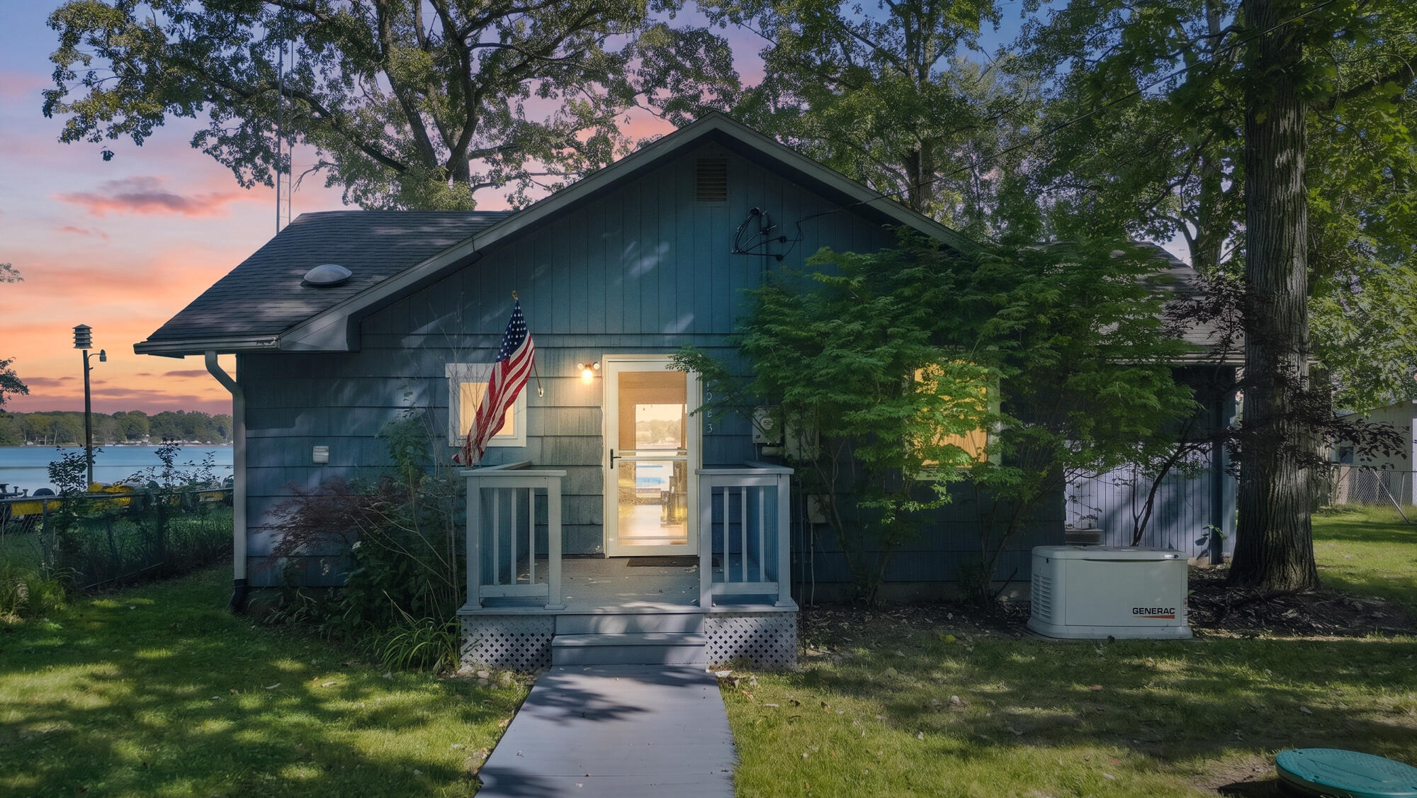 4245 S Shore Drive Property Photo 1