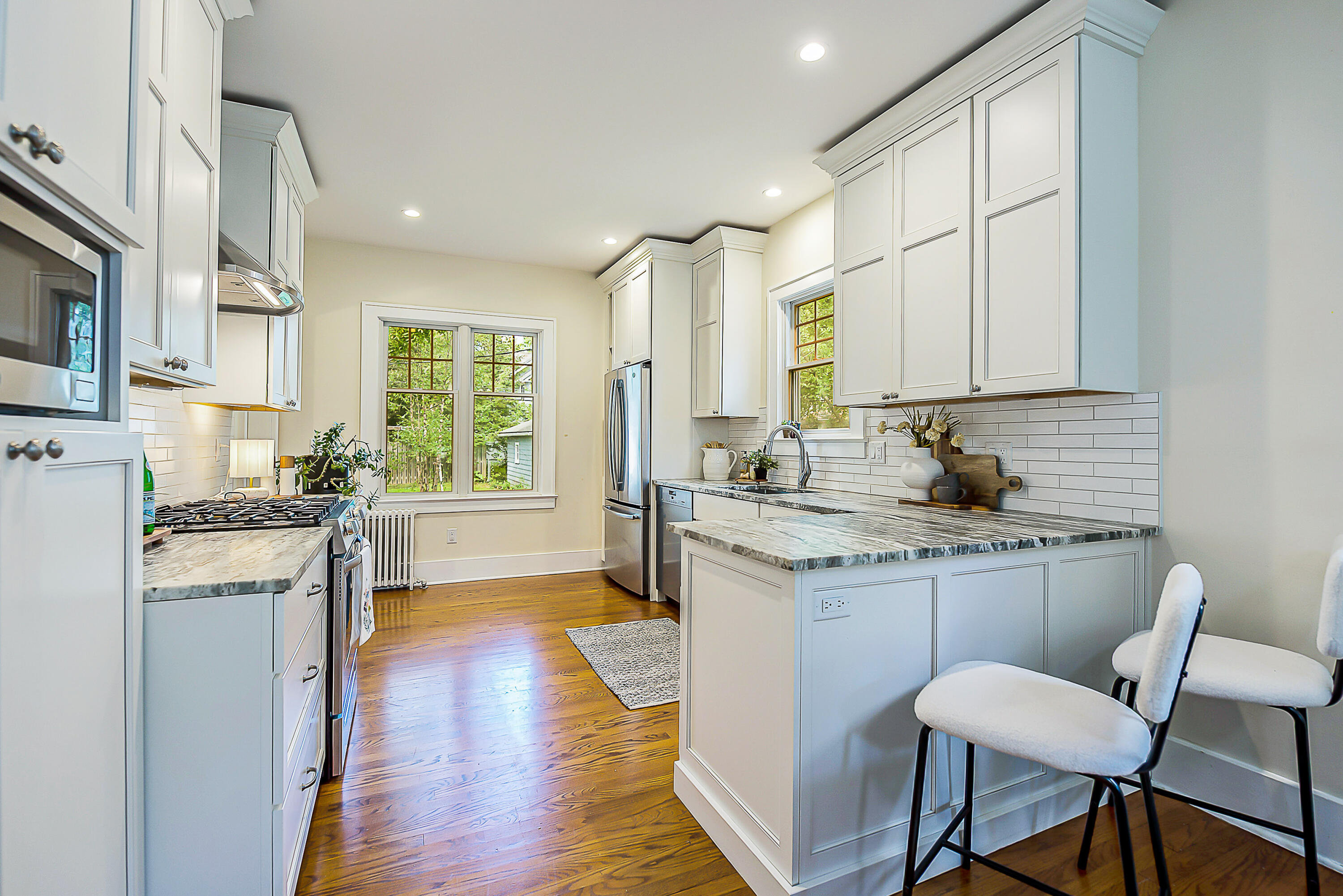 1327 Brooklyn Avenue Property Photo 21
