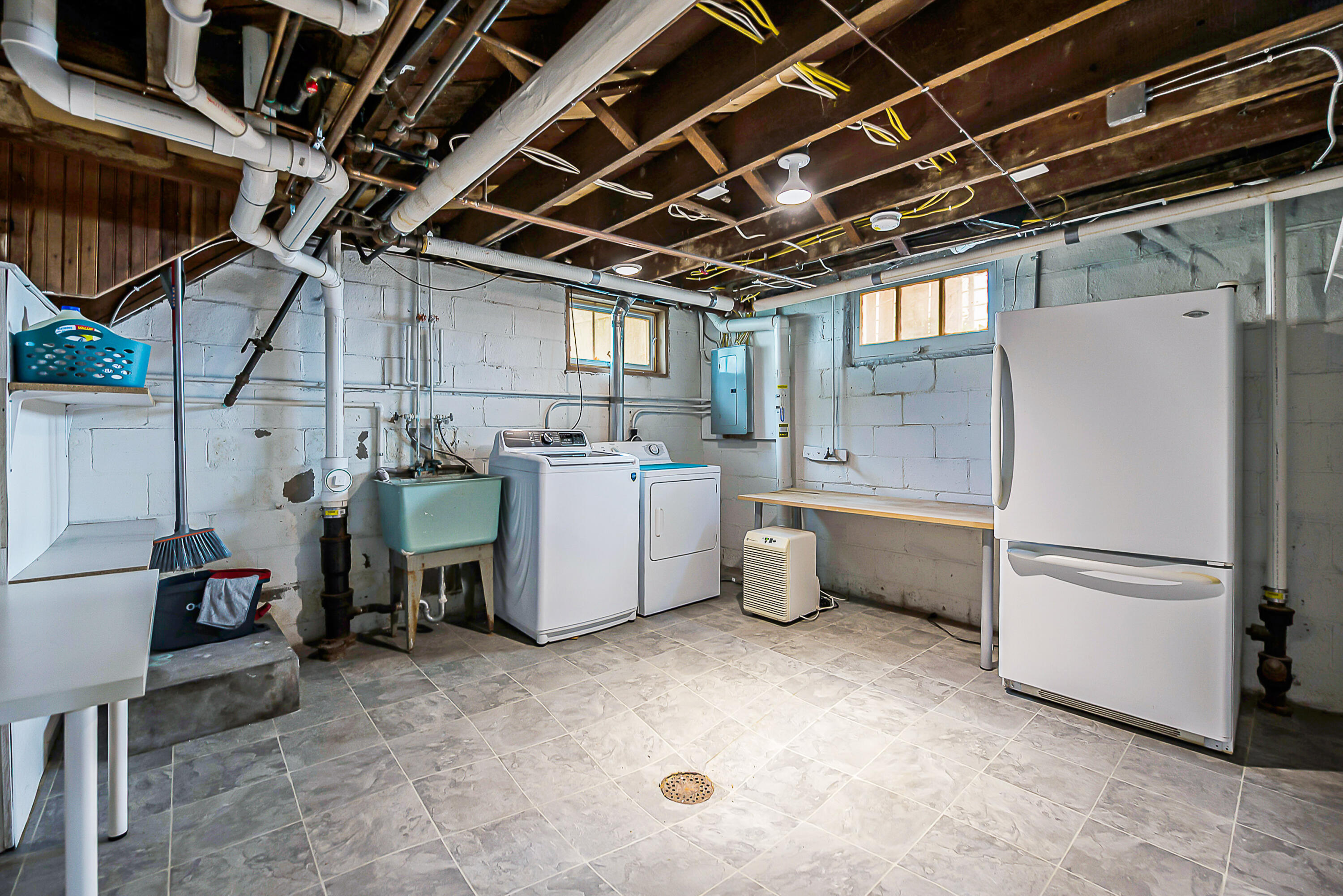 1327 Brooklyn Avenue Property Photo 47