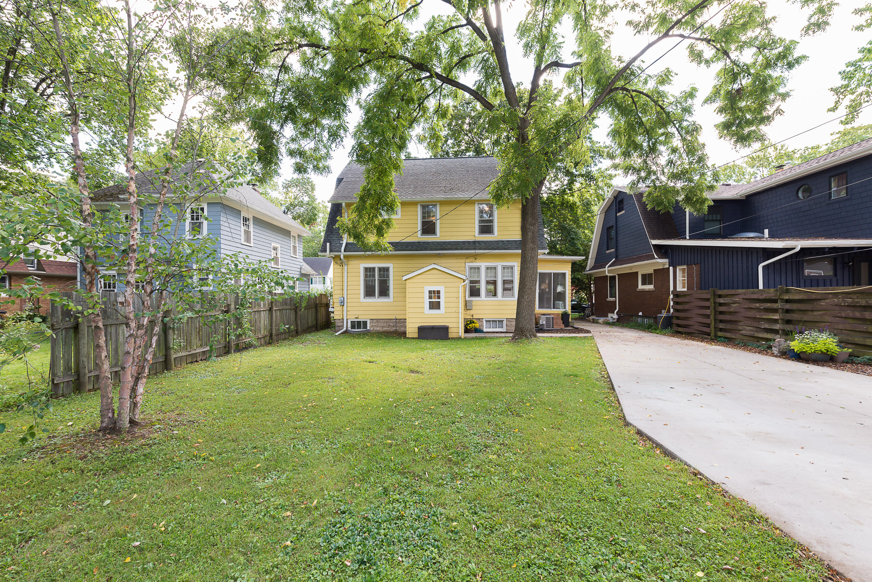 1327 Brooklyn Avenue Property Photo 55