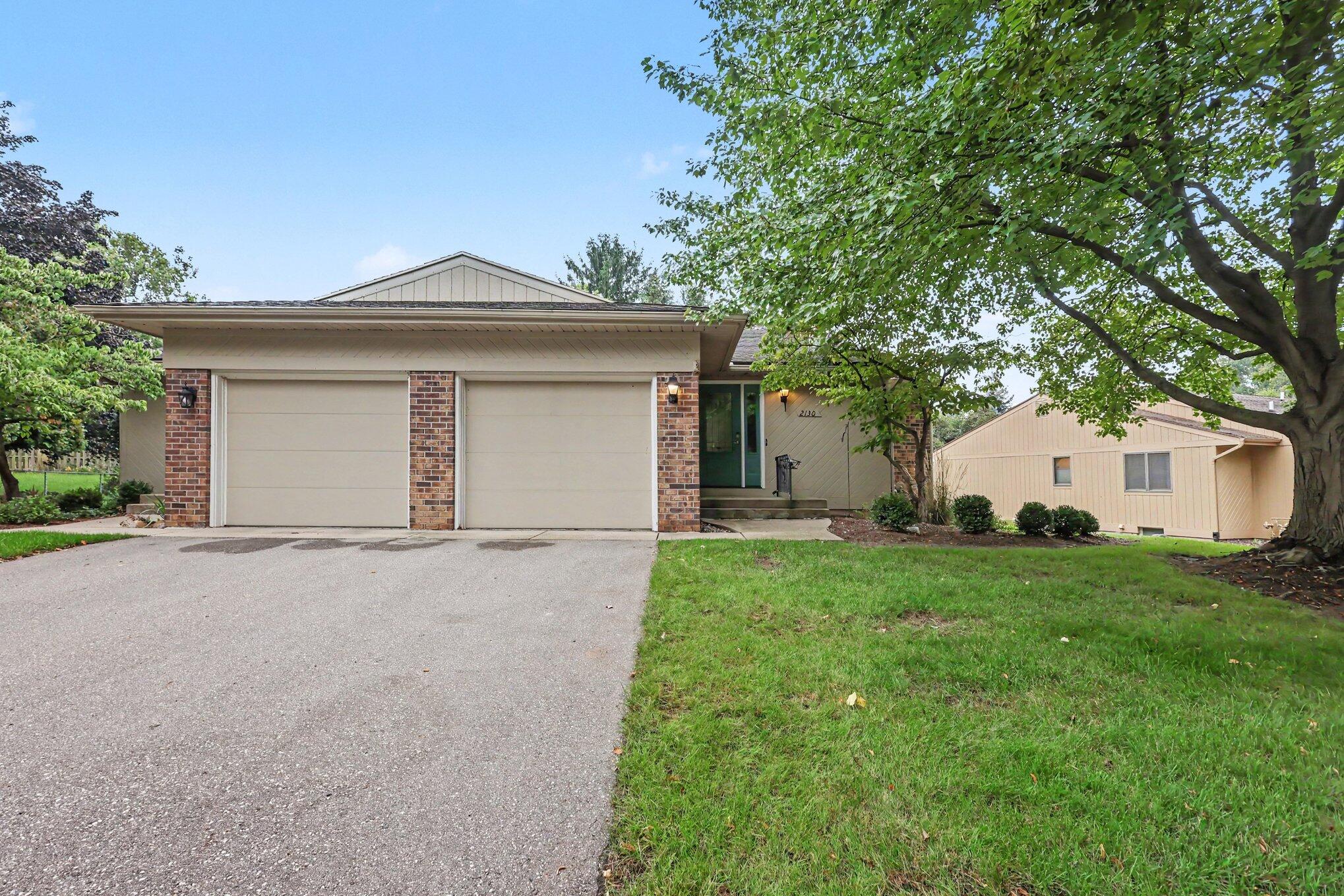 2130 Cranbrook Drive Ne Property Photo 1