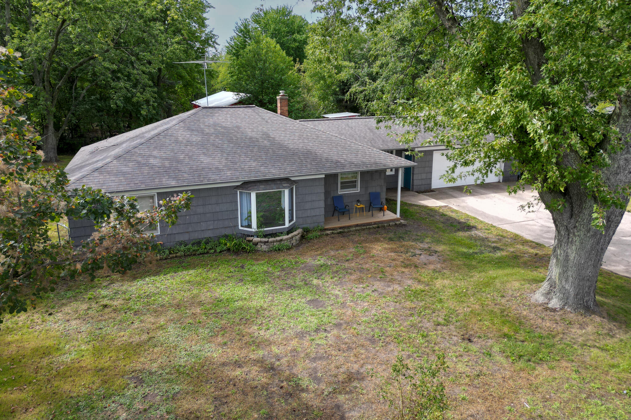 4241 136th Avenue Property Photo 2