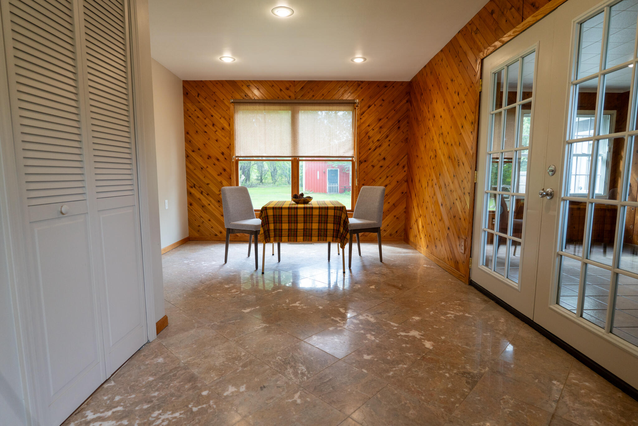 4241 136th Avenue Property Photo 9